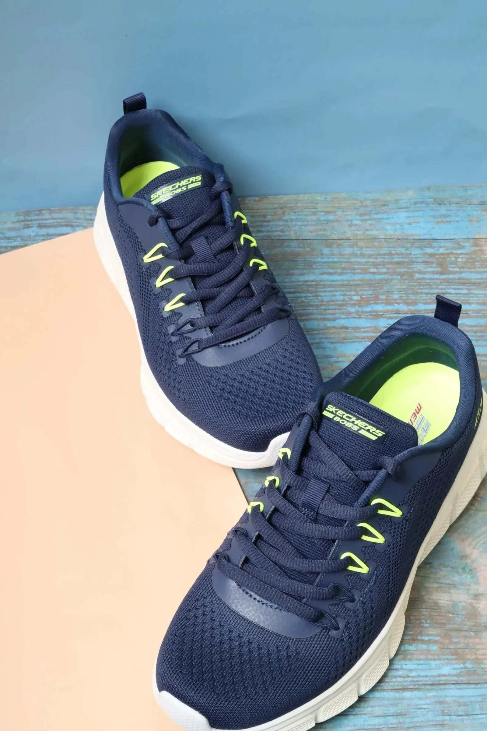 سكيتشرز رجالي بوبس فليكس 118101