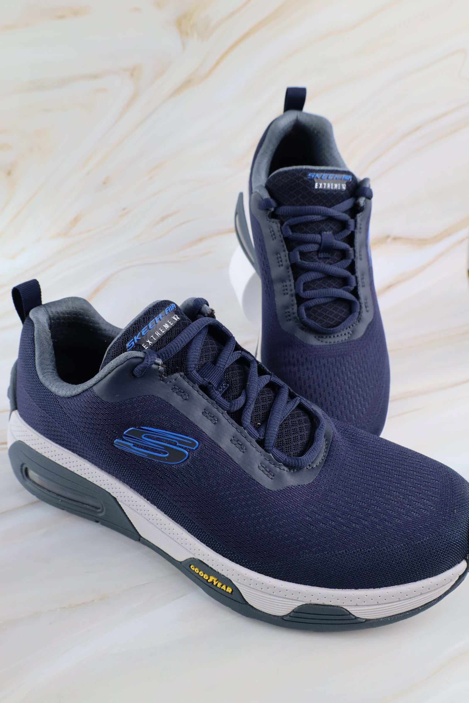 سكيتشرز رجالي اير اكستريم 232257