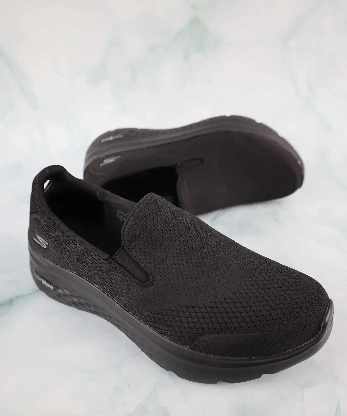 سكيتشرز رجالي جو ووك هايبر بيرست 216188