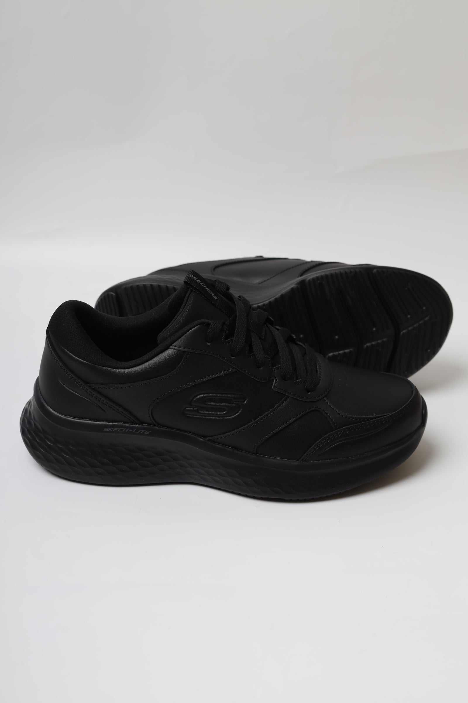 سكيتشرز رجالي لايت برو 232773