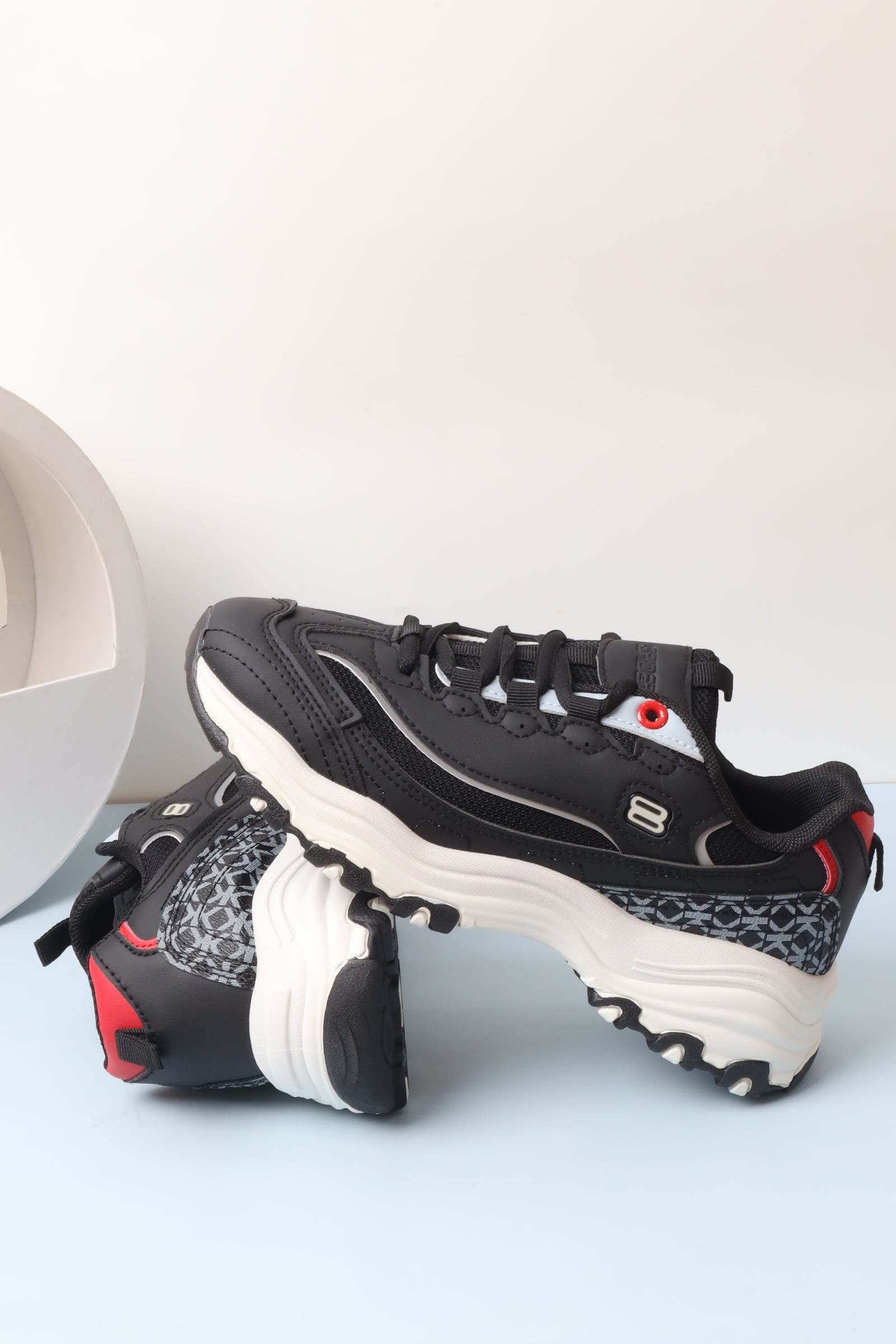 حذاء رياضي نسائي 79-486