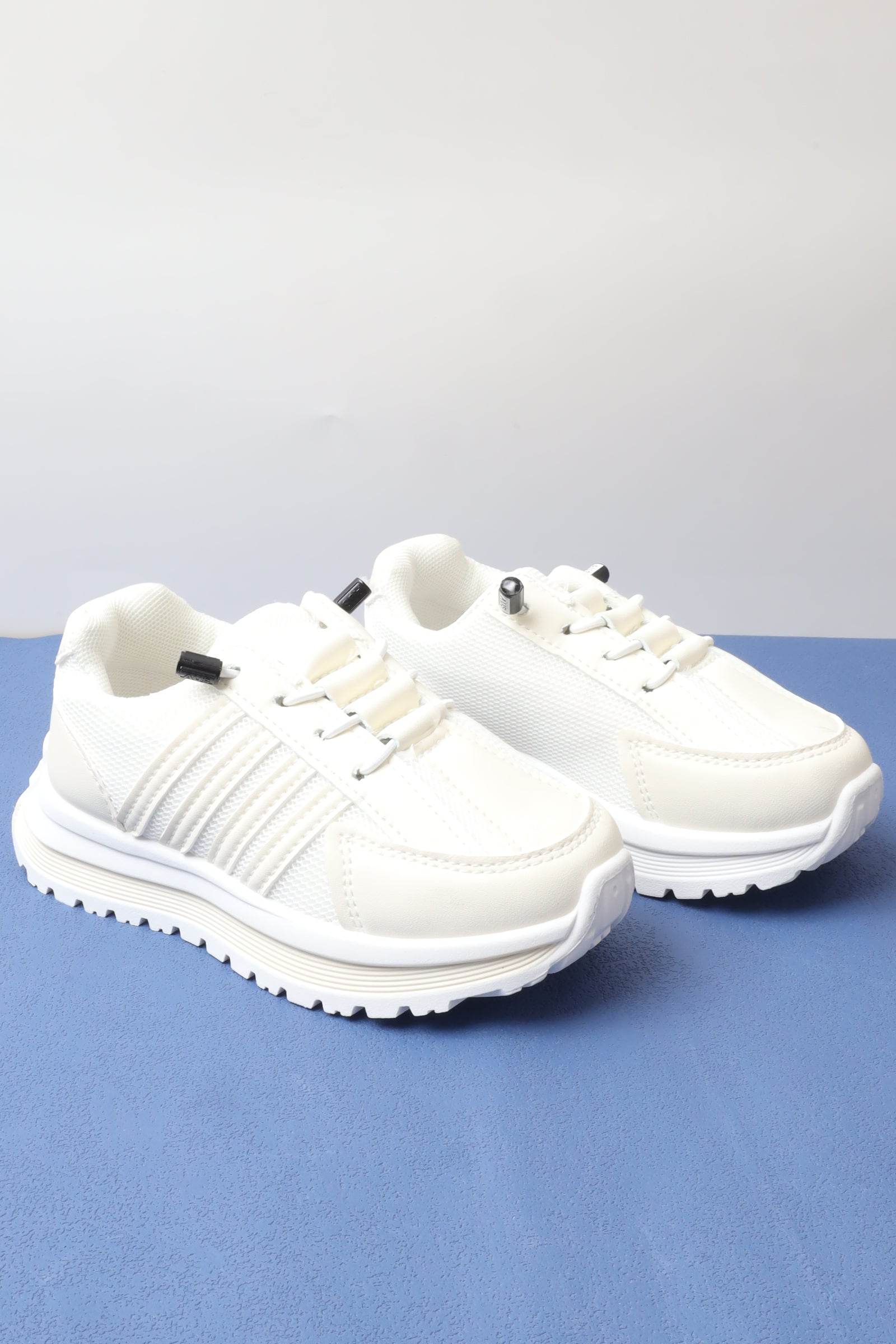 حذاء أطفالي 1302