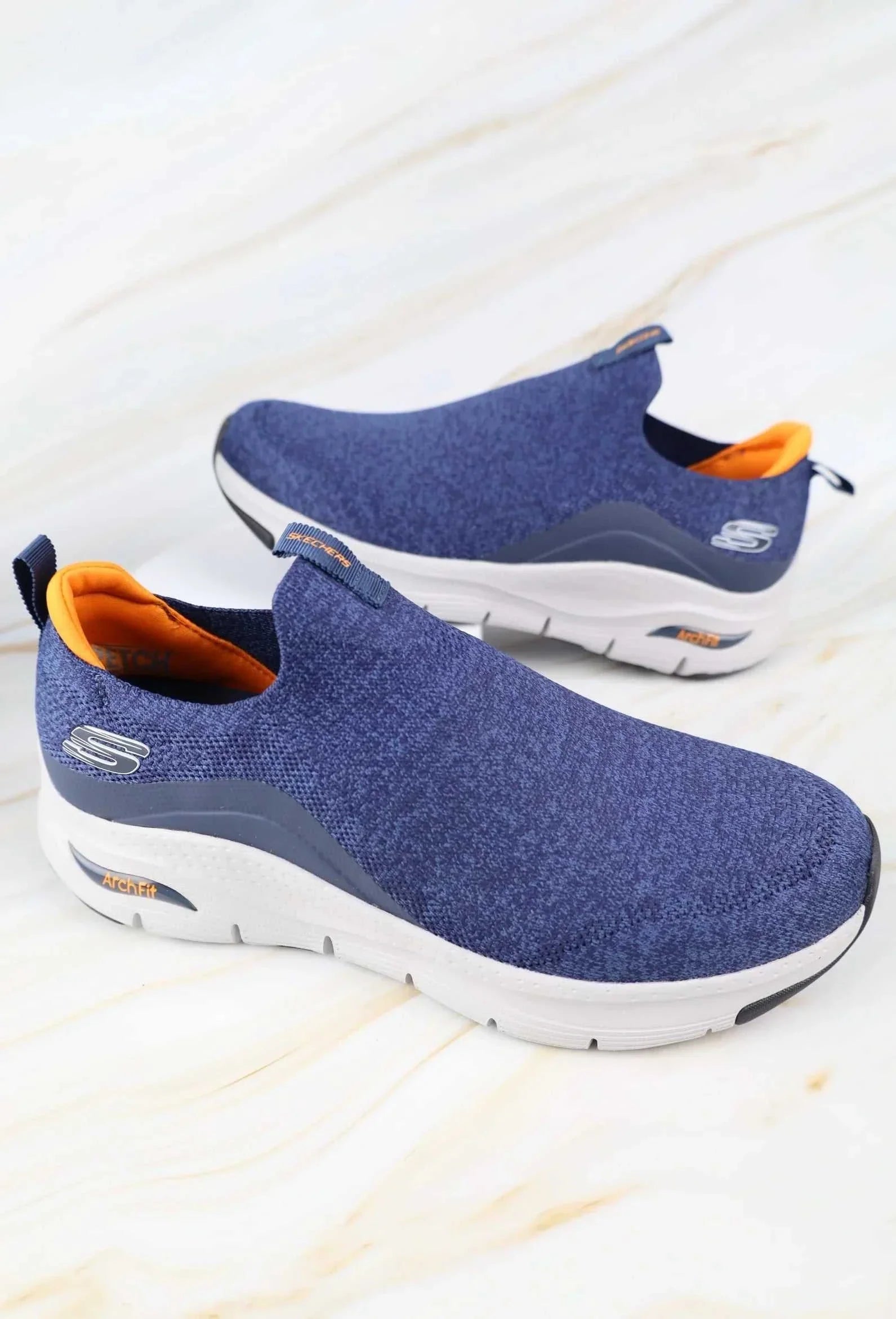 سكيتشرز رجالي آرتش فيت 232404