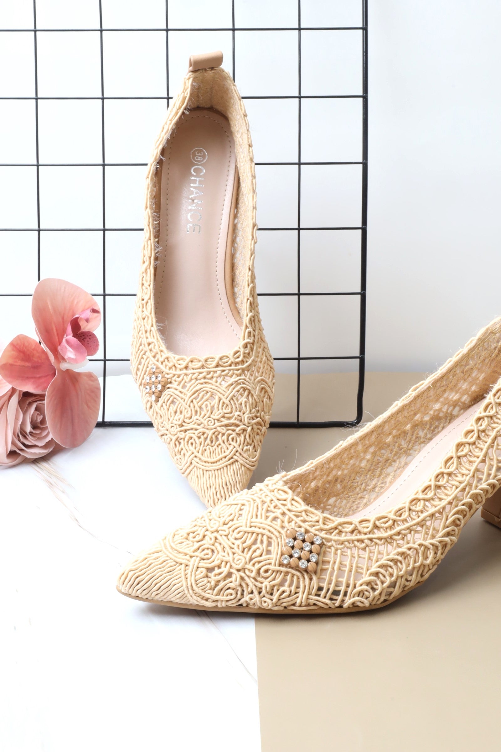 FS3 صندل نسائي بكعب