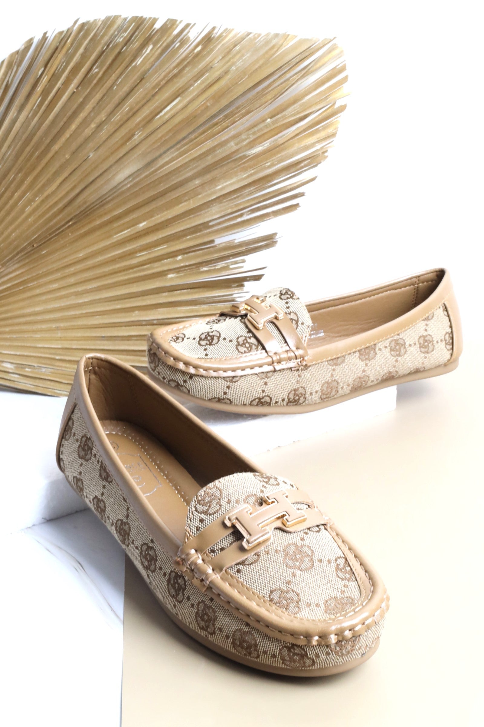 BT-201 حذاء نسائي