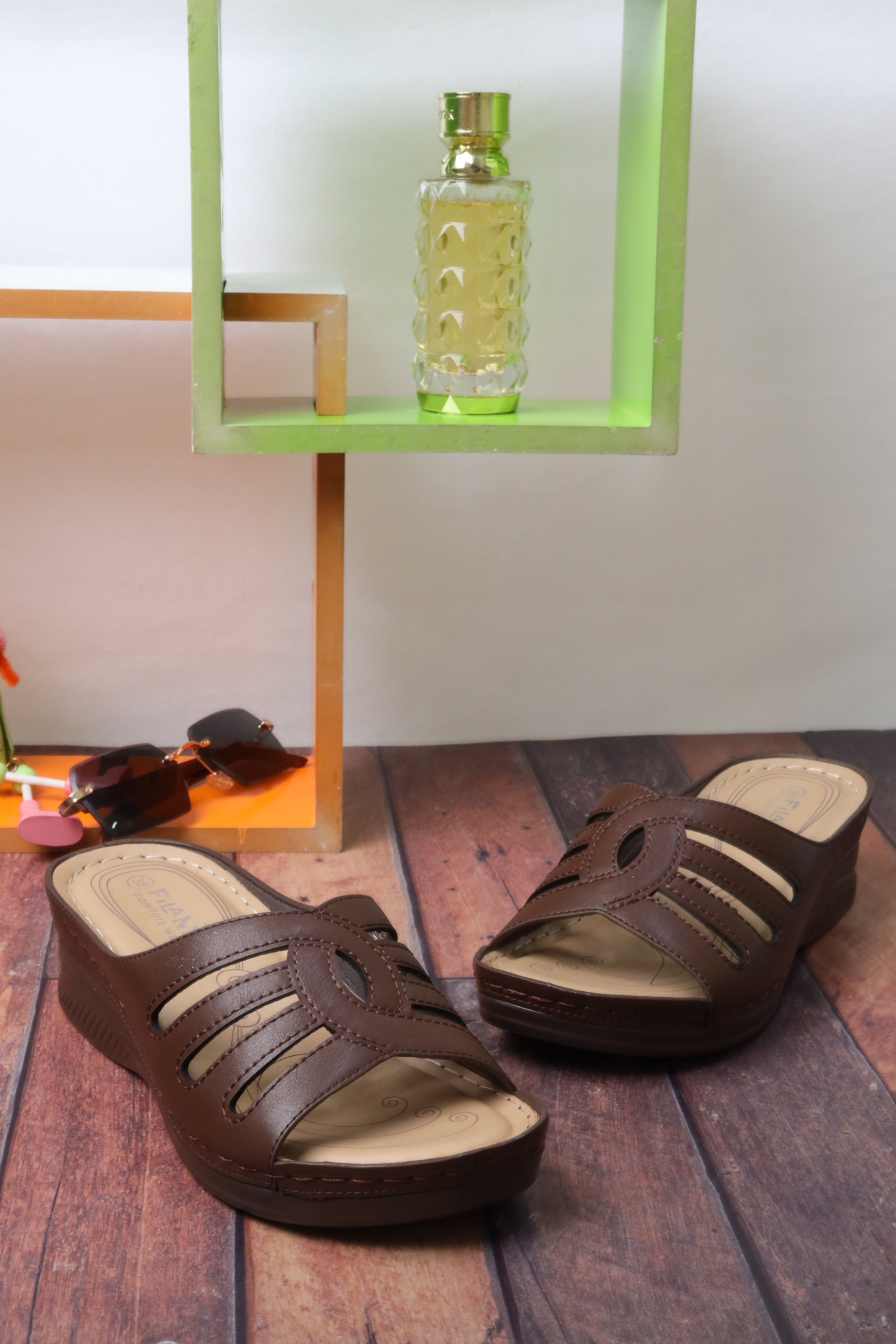 صندل نسائي بكعب عريض 55083