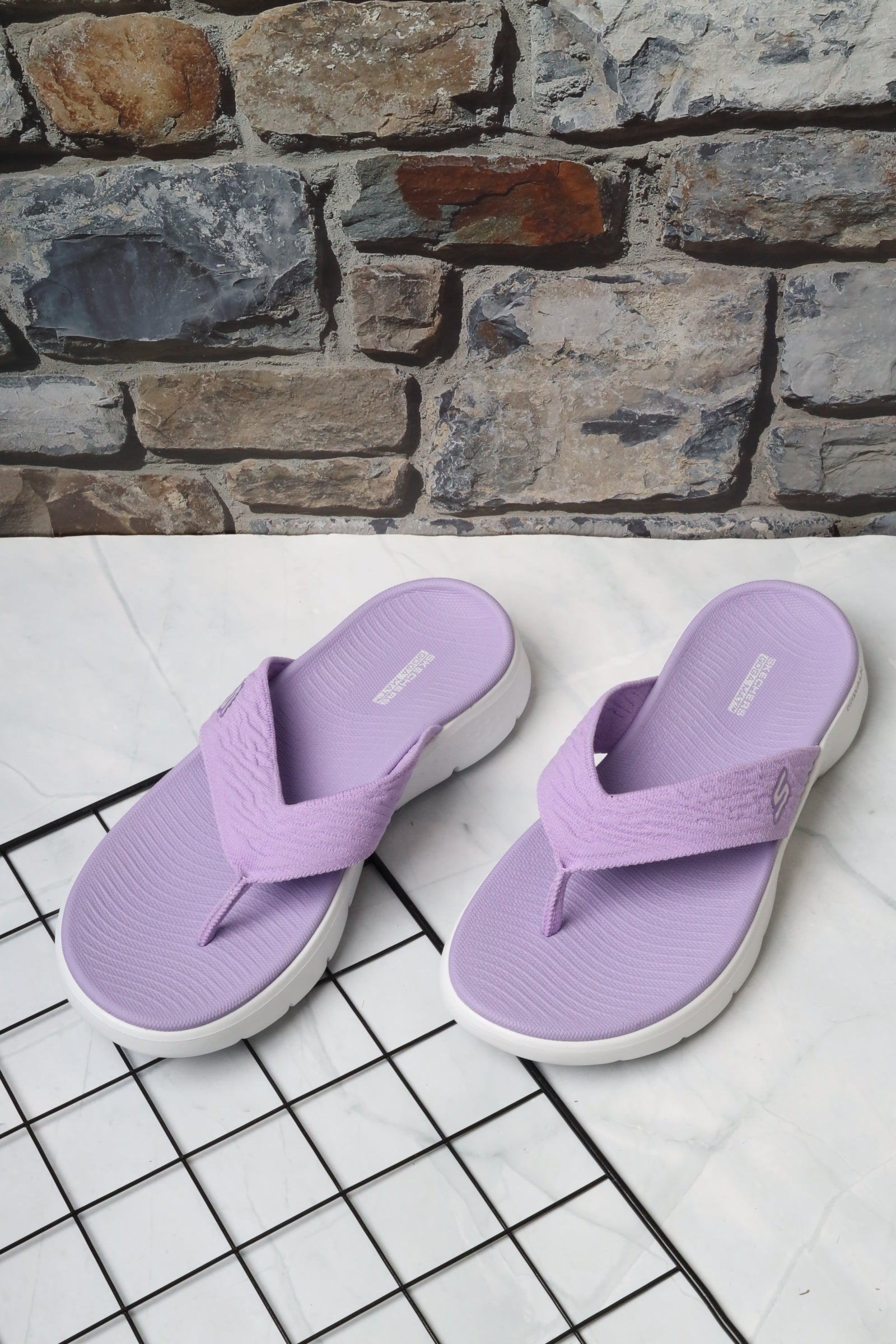 سكيتشرز نسائي جو ووك فليكس 141404