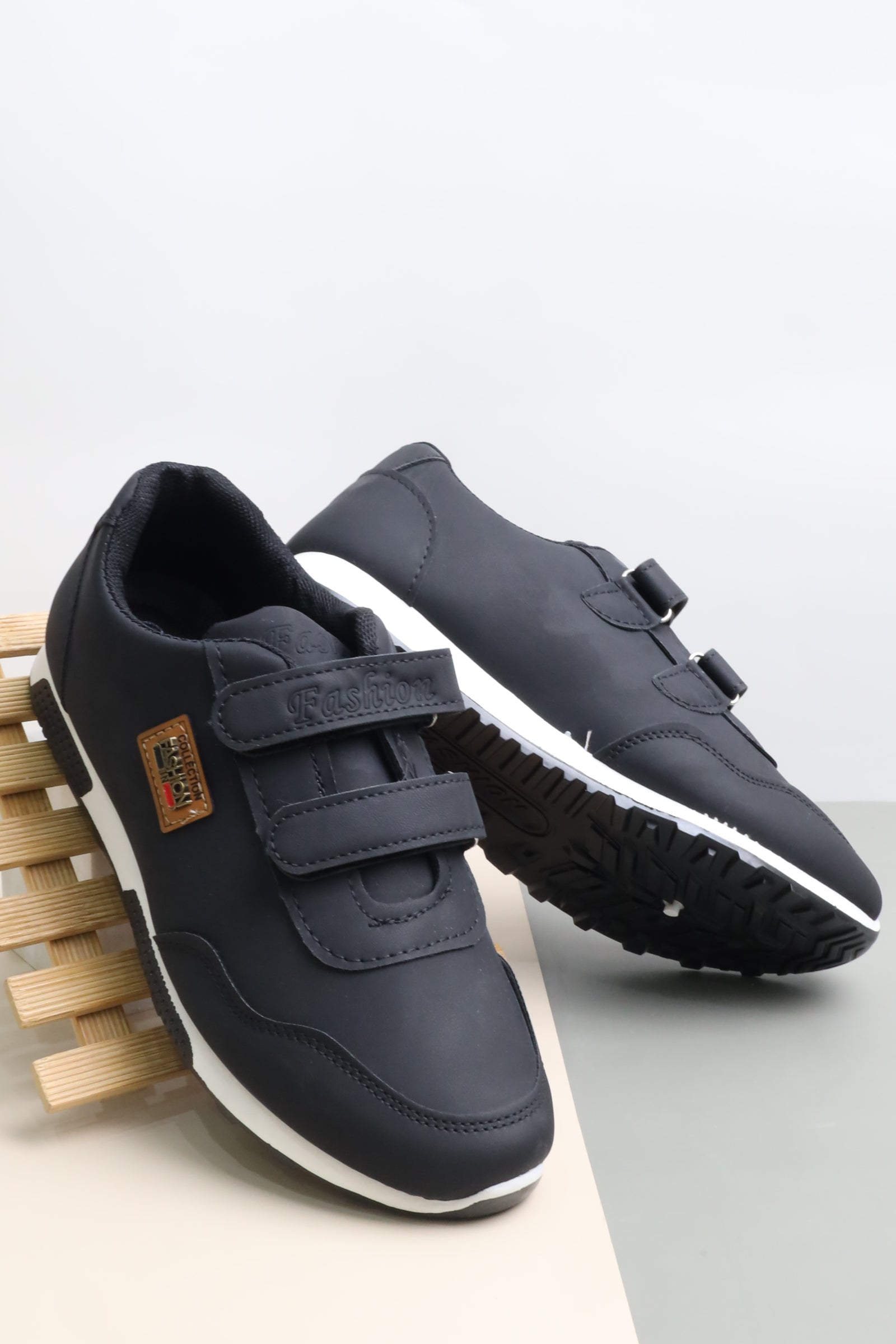 حذاء رياضي نسائي 171-820