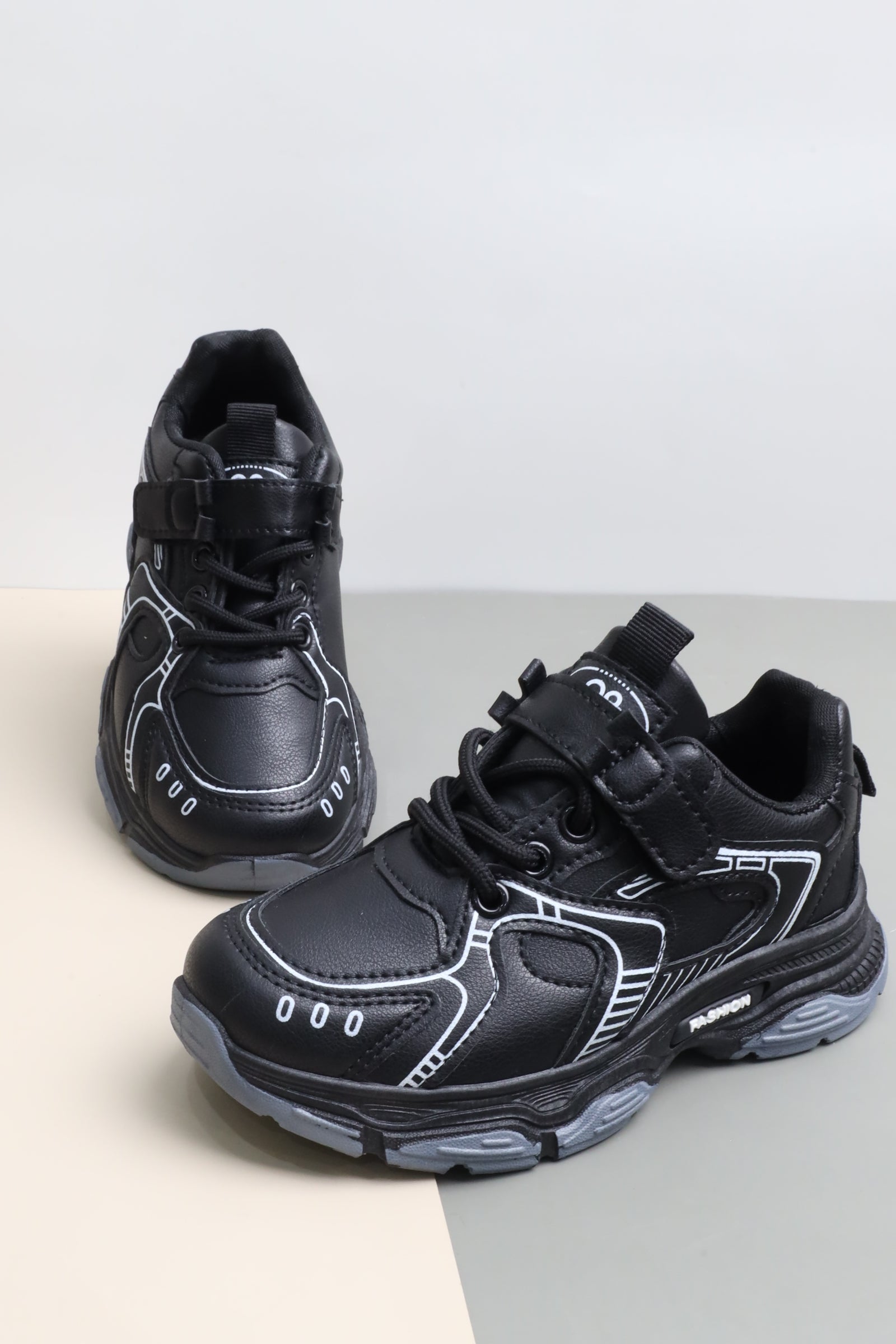 حذاء أطفالي 11551