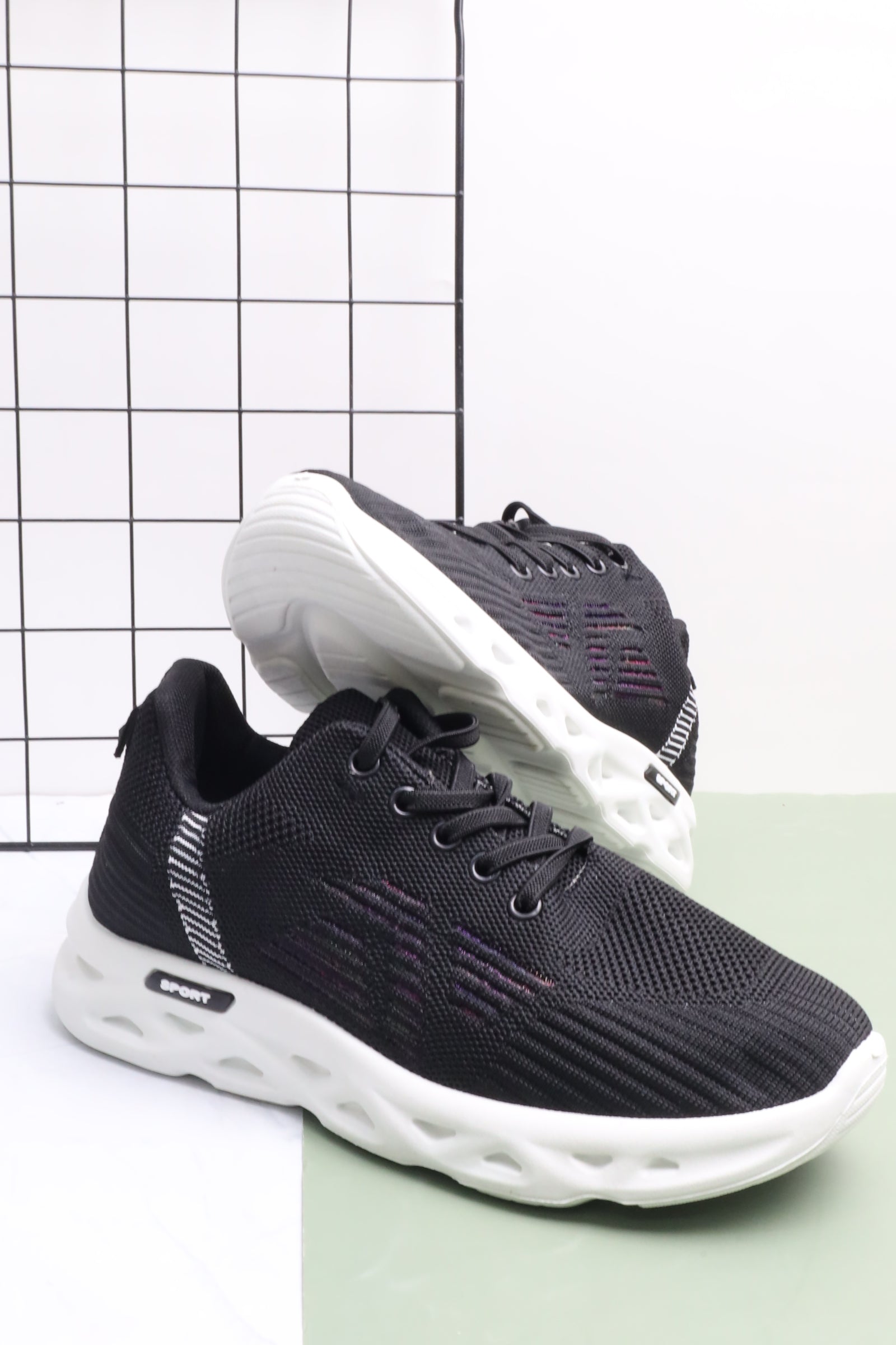 SZ-242 حذاء رياضي نسائي