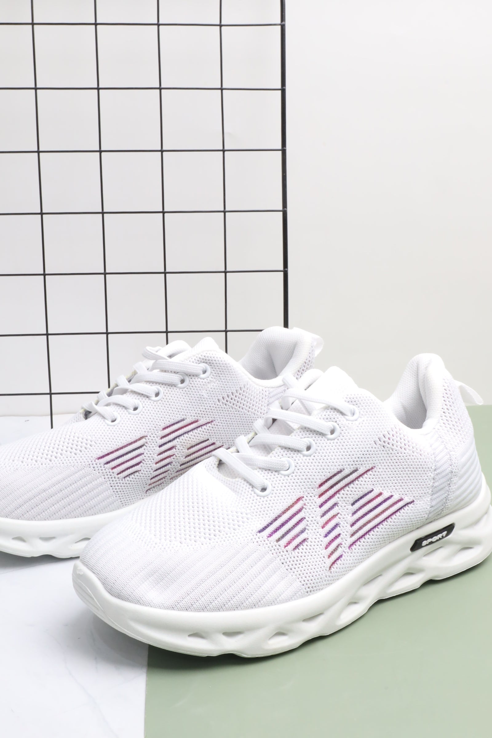 SZ-242 حذاء رياضي نسائي