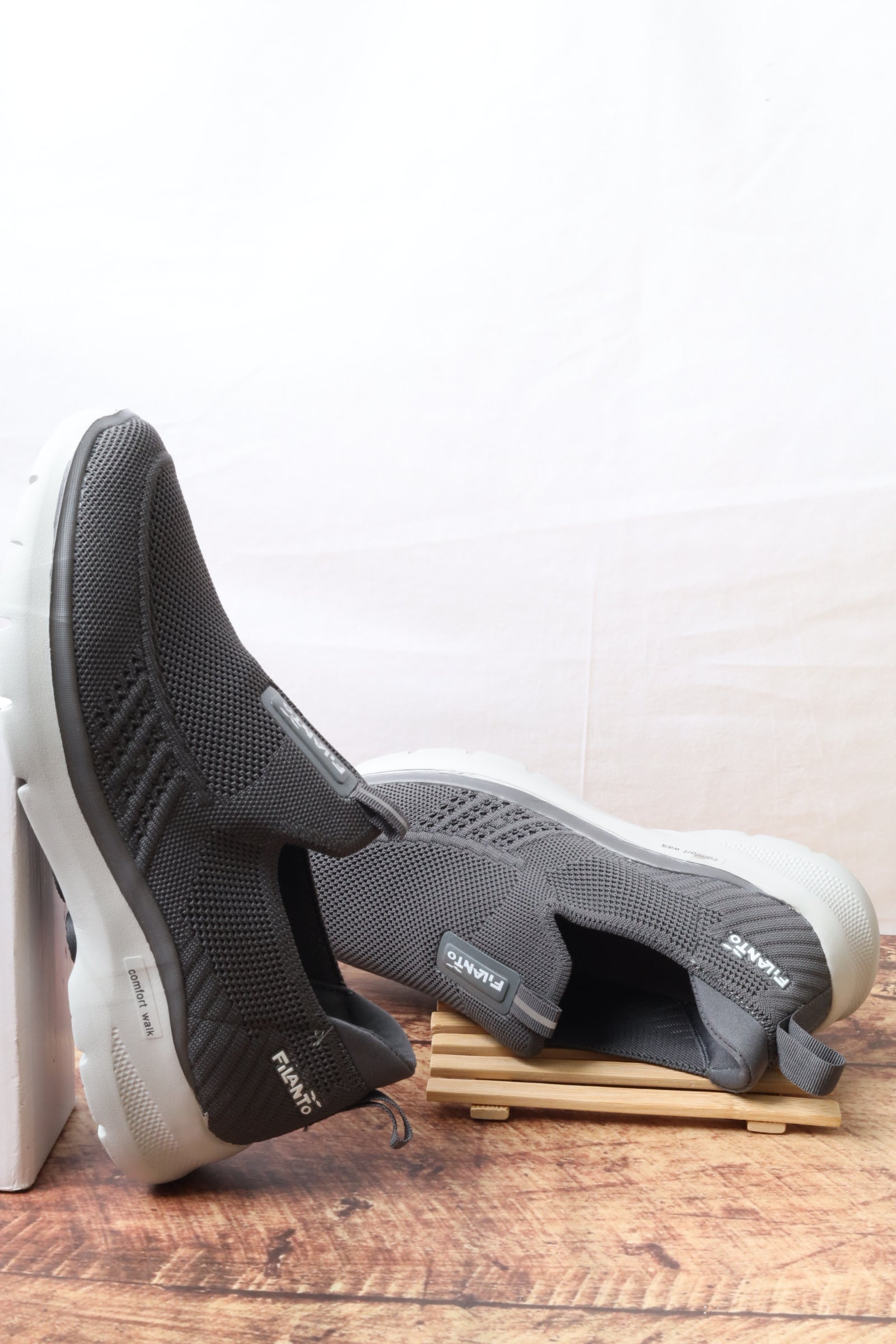 حذاء رياضي رجالي 16007