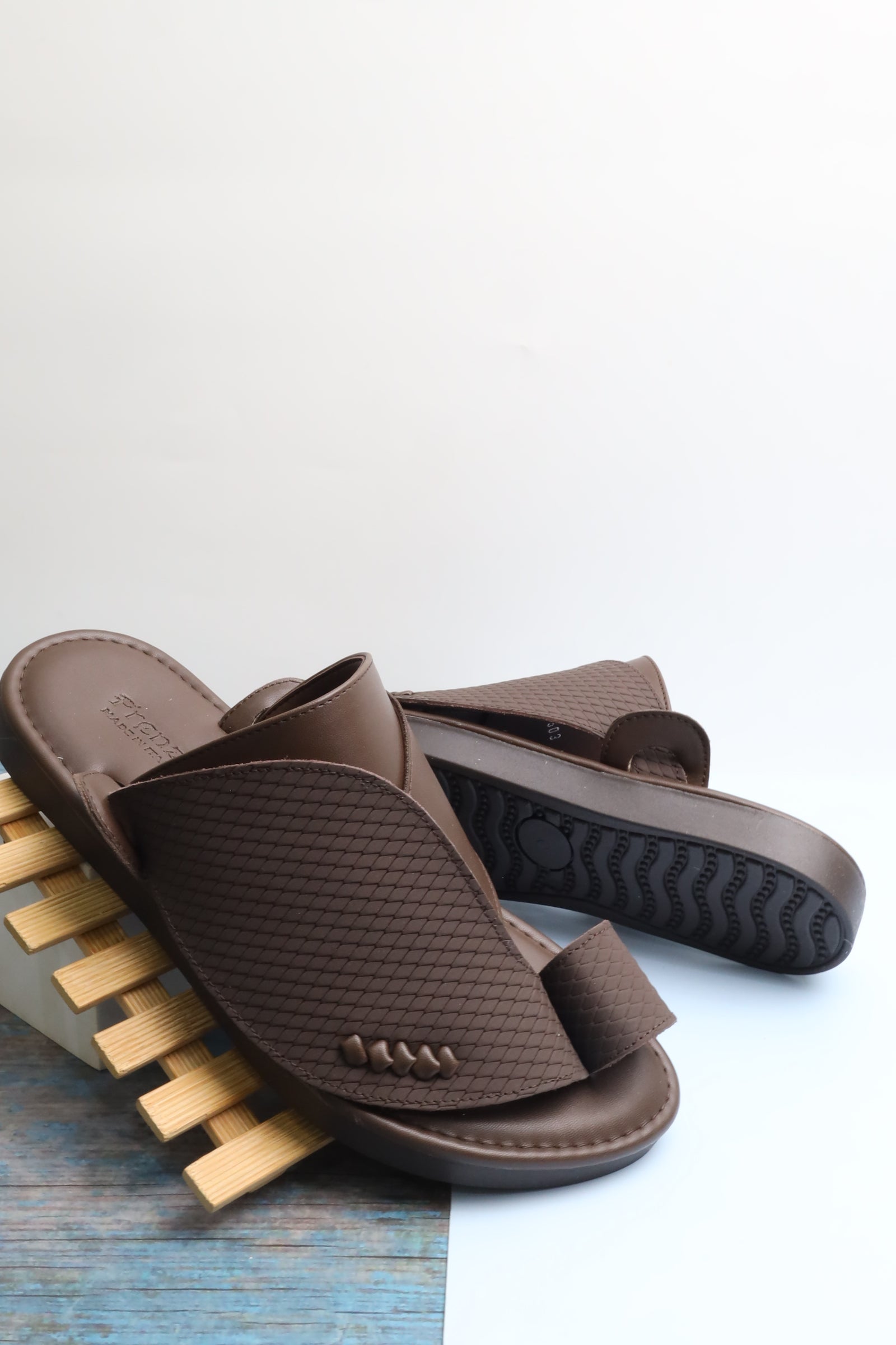 شرقي ايطالي 11503