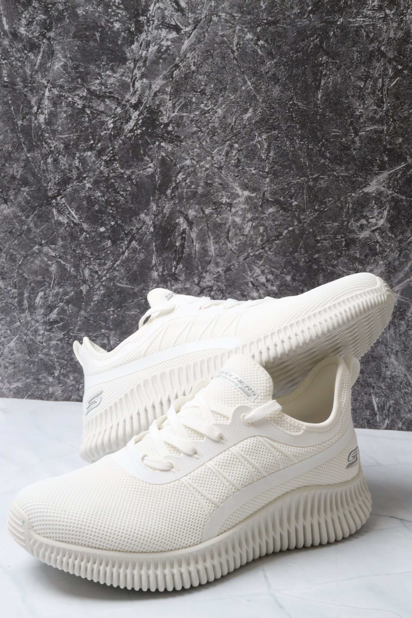 سكيتشرز رجالي بوبس جيو 118171