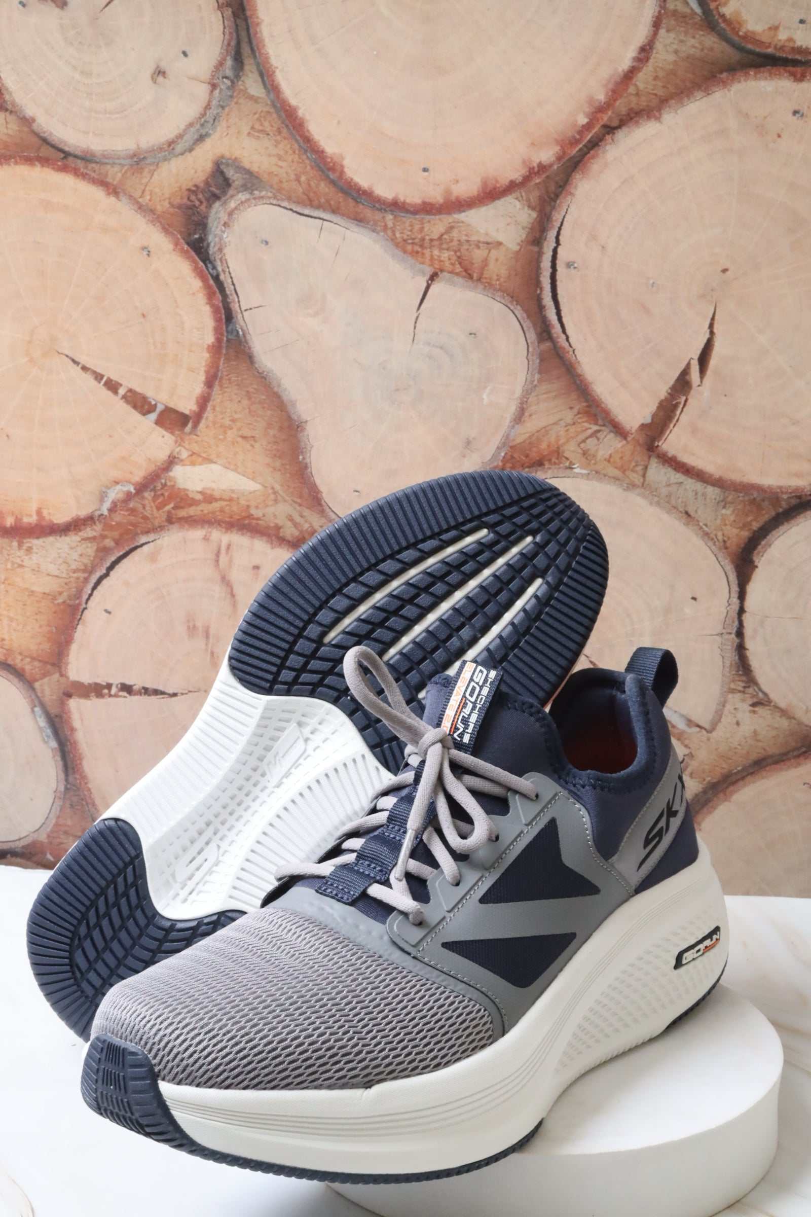 سكيتشرز رجالي جو رن إليفيت 220850