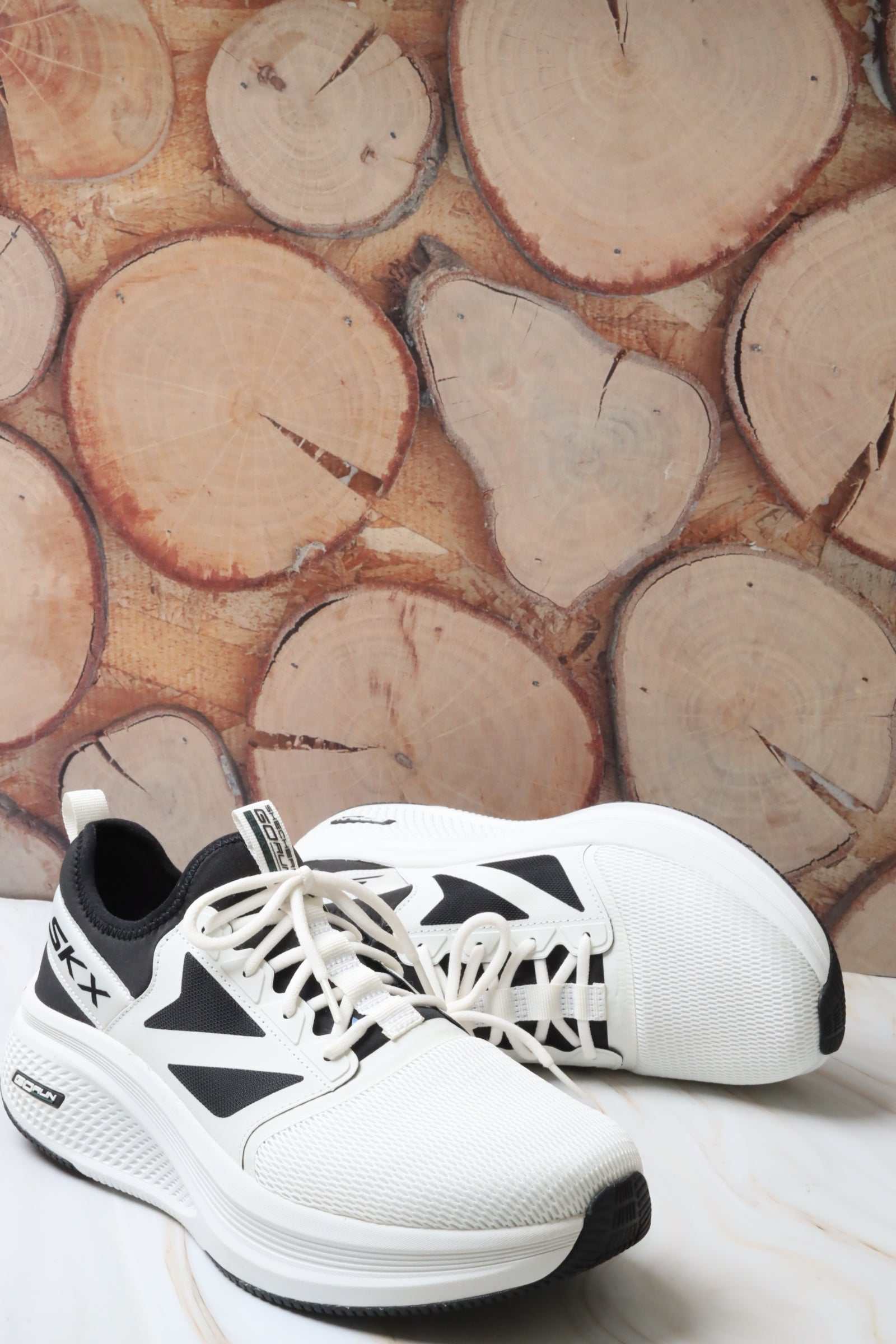 سكيتشرز رجالي جو رن إليفيت 220850