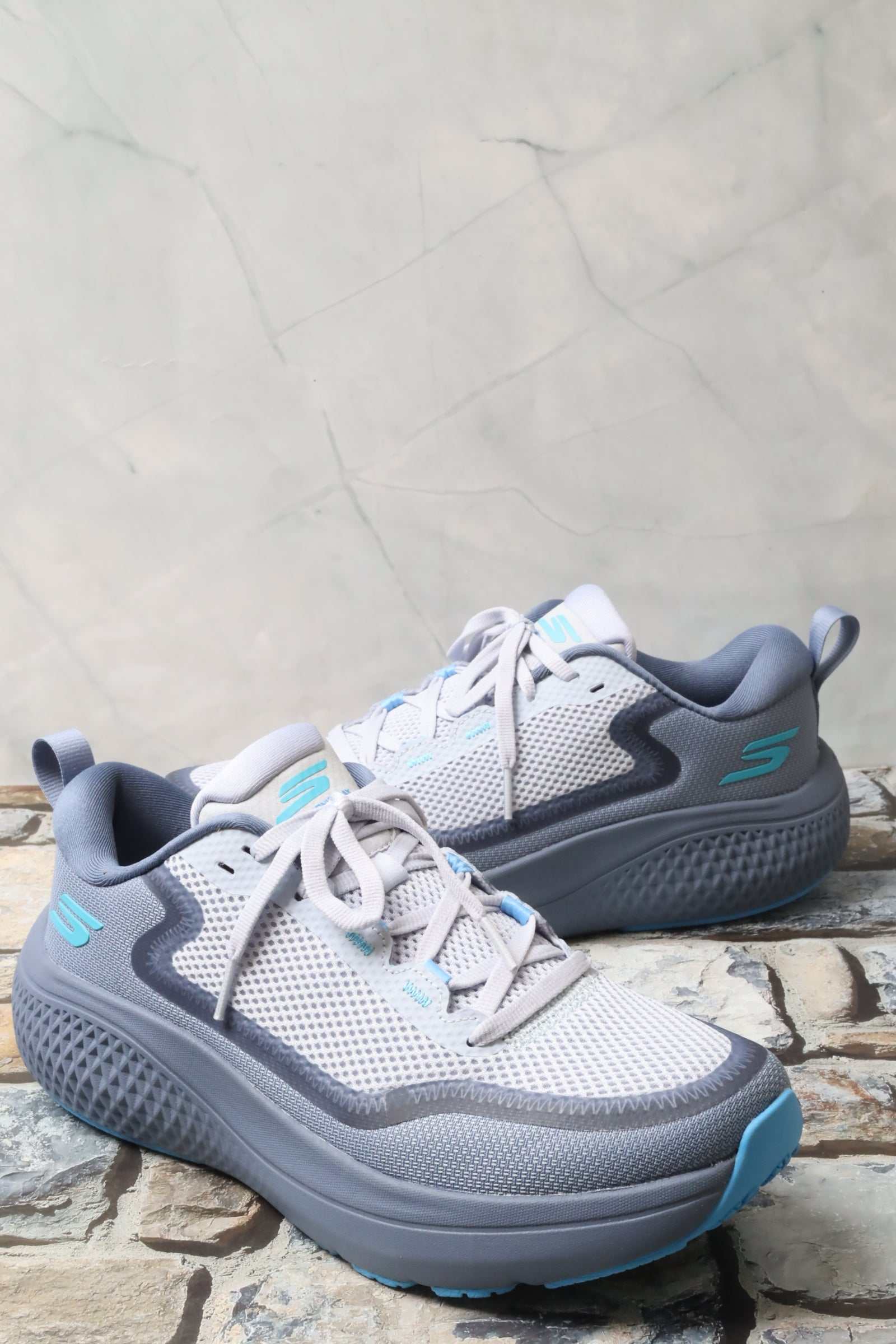 سكيتشرز رجالي جو رن 246086