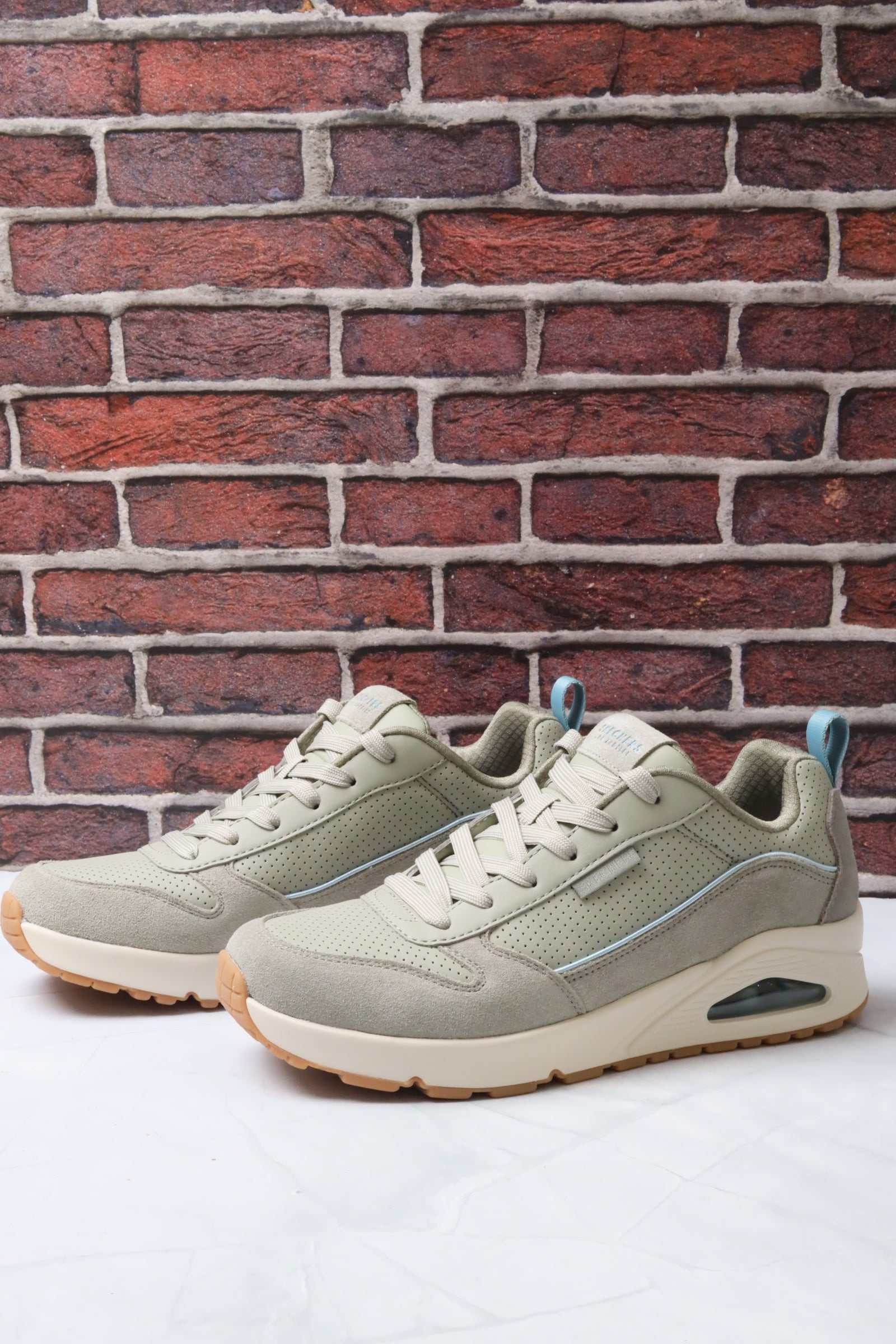 سكيتشرز رجالي أونو 183011