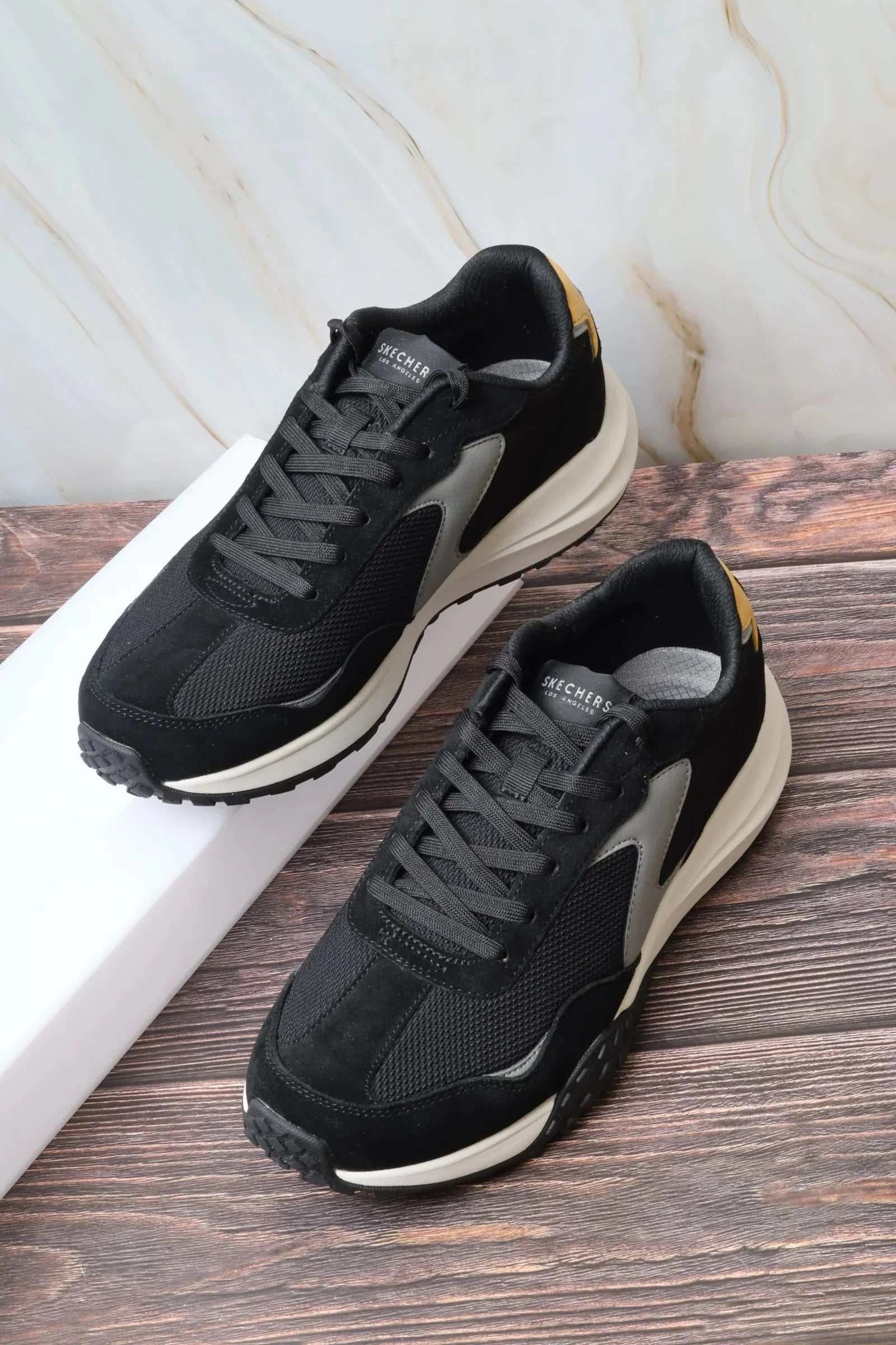 سكيتشرز رجالي فرينزي 183260