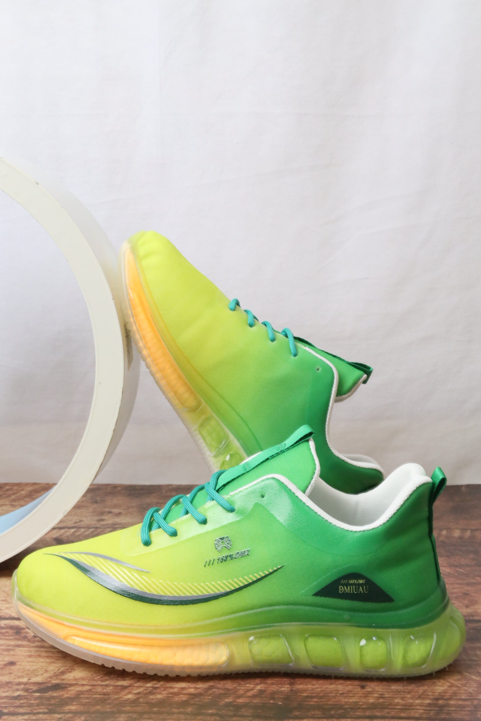 1531 حذاء رياضي رجالي