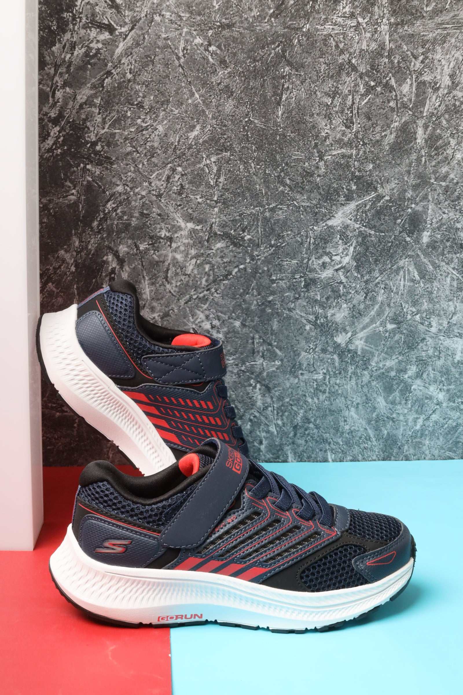 سكيتشرز اطفالي جو رن 405043