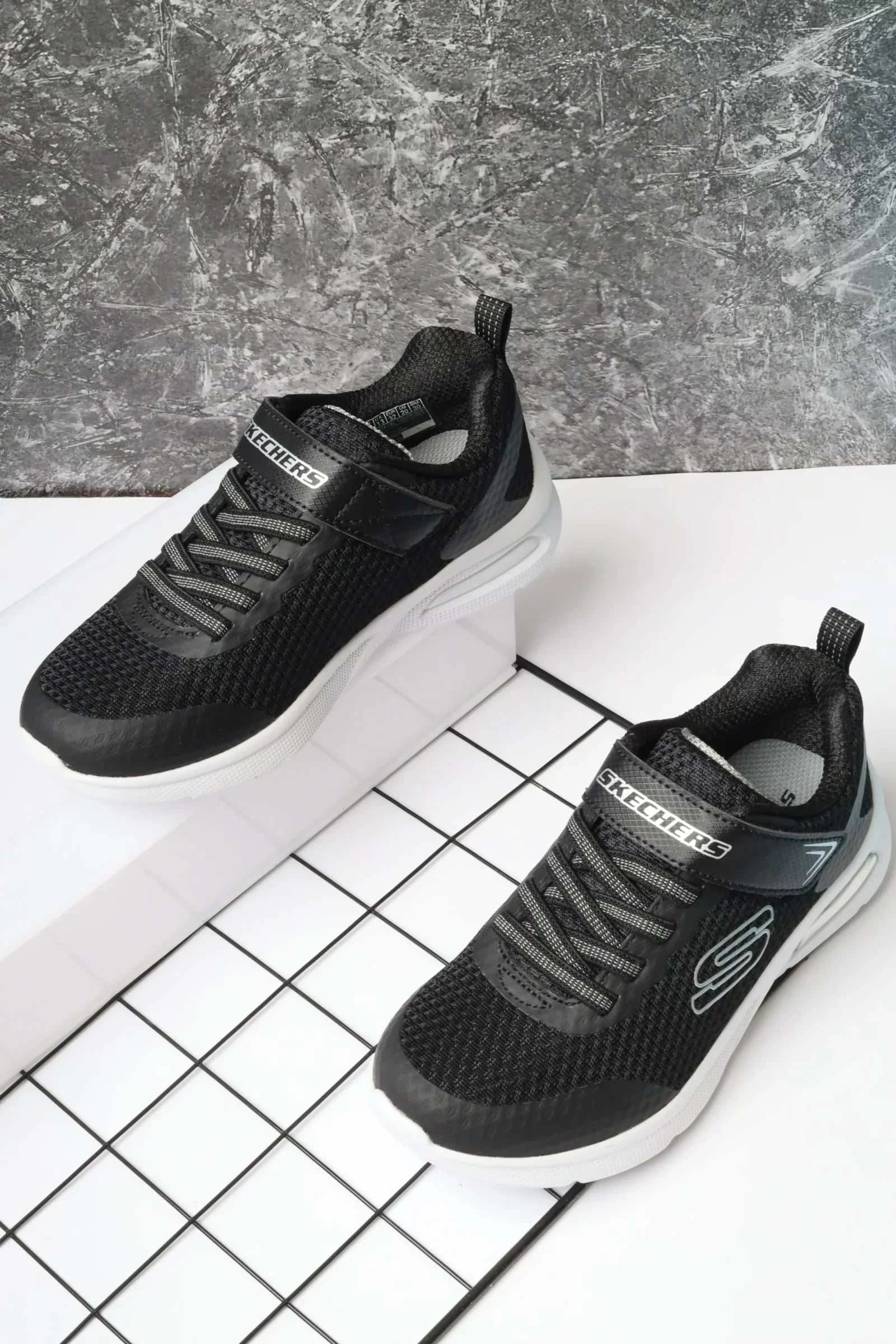 سكيتشرز اطفالي مايكروسبك ماكس 403818