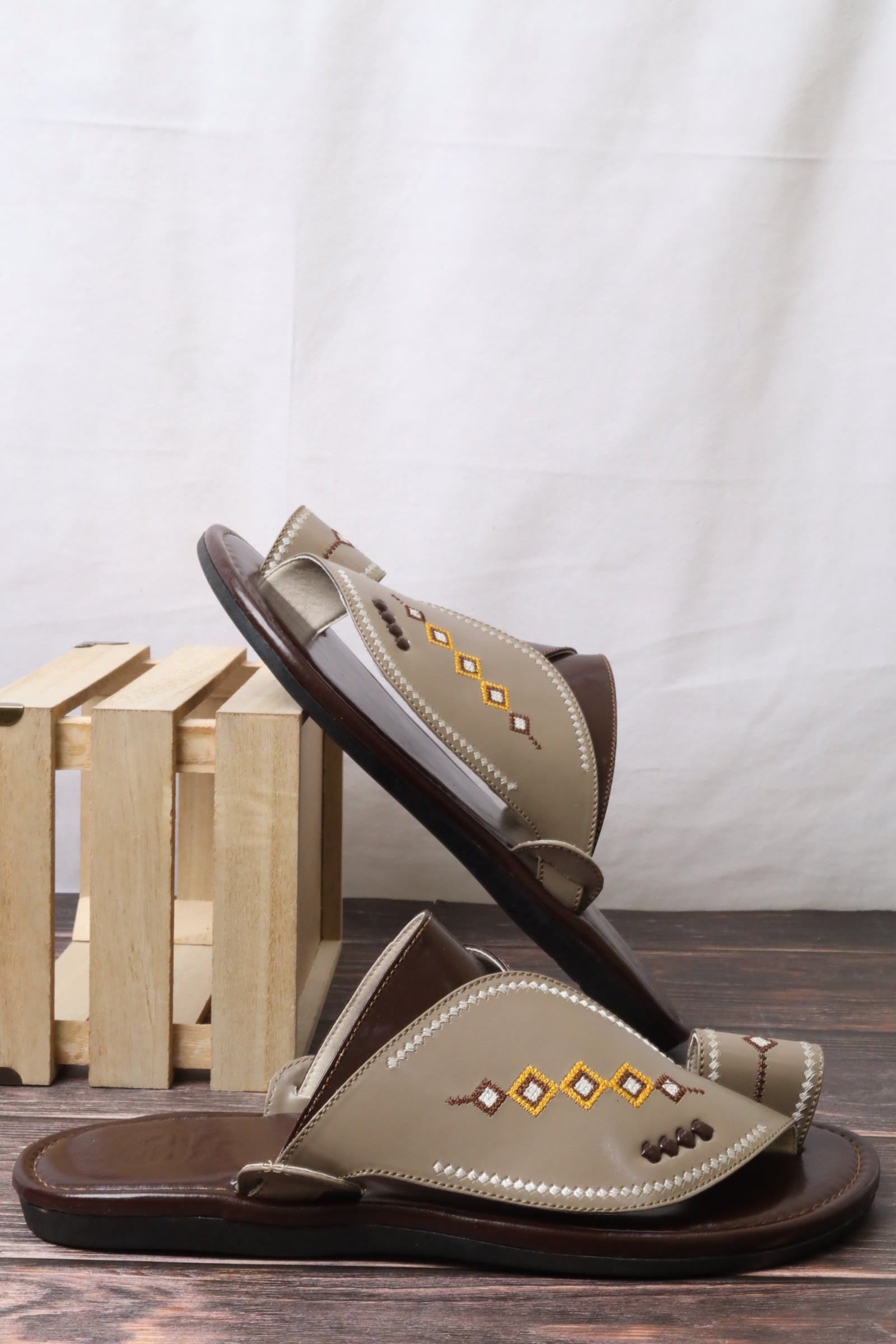 703 شرقي رجالي