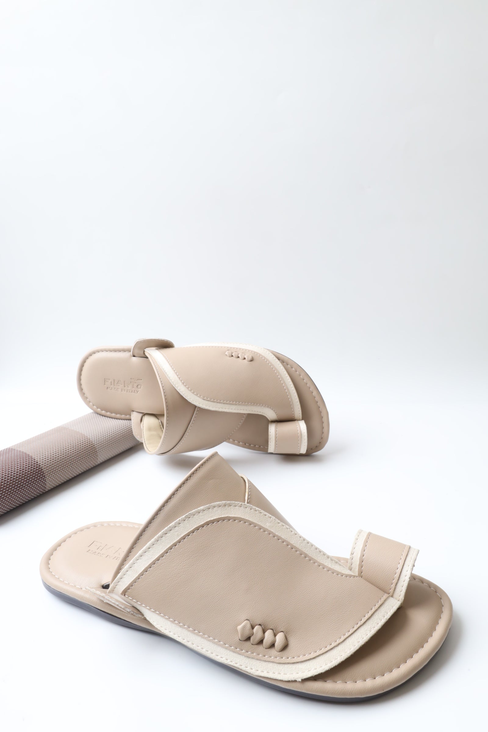 شرقي ايطالي 1251012