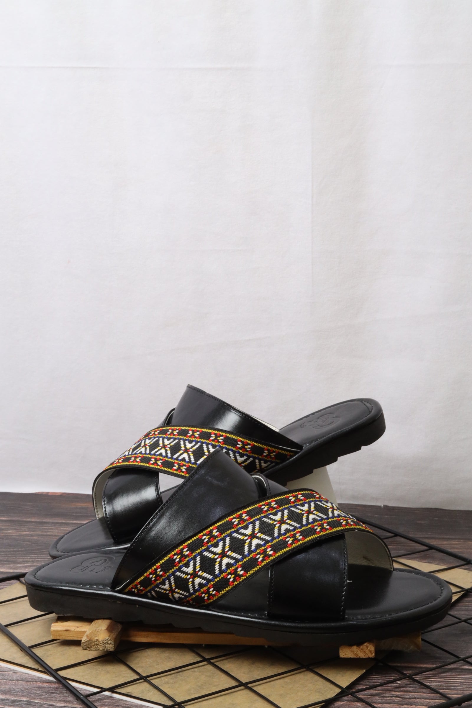 صندل رجالي 895