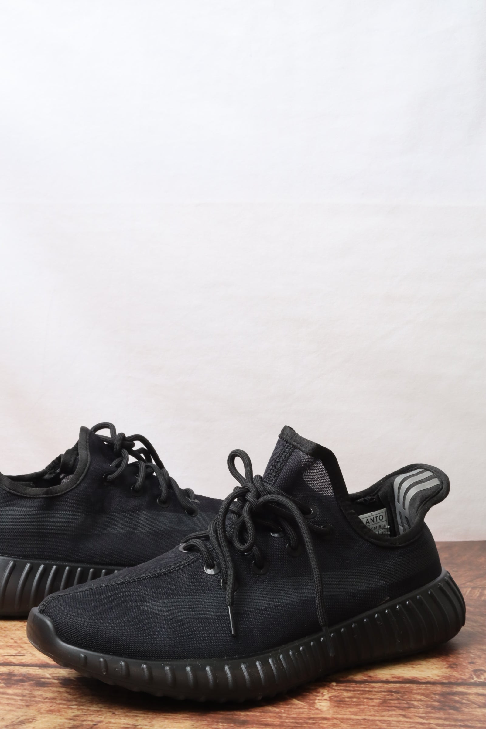 حذاء رياضي رجالي 16101