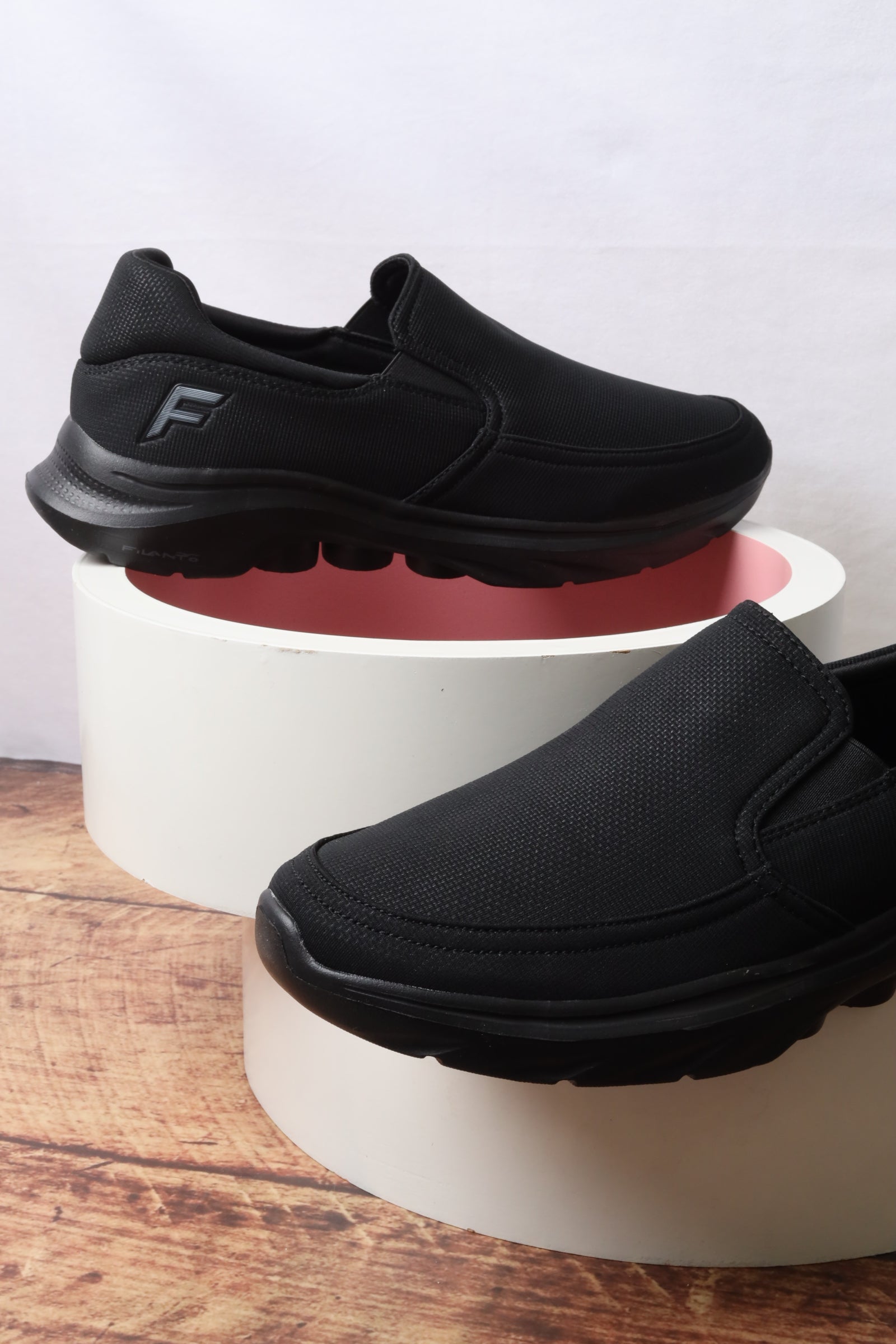 حذاء رياضي رجالي 16602