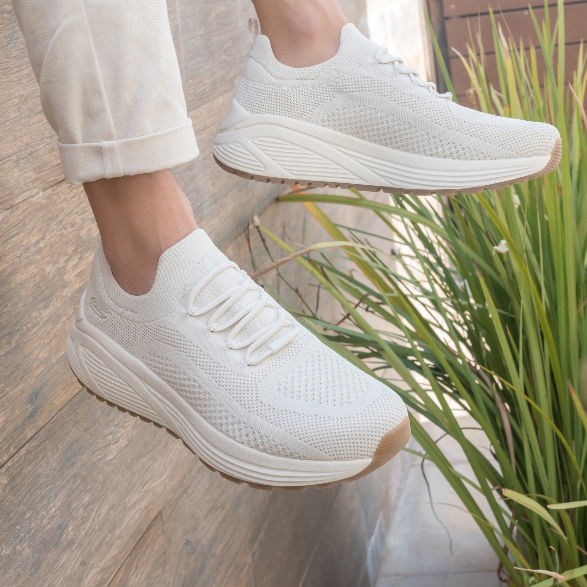 سكيتشرز رجالي بوبس سكارو 118050