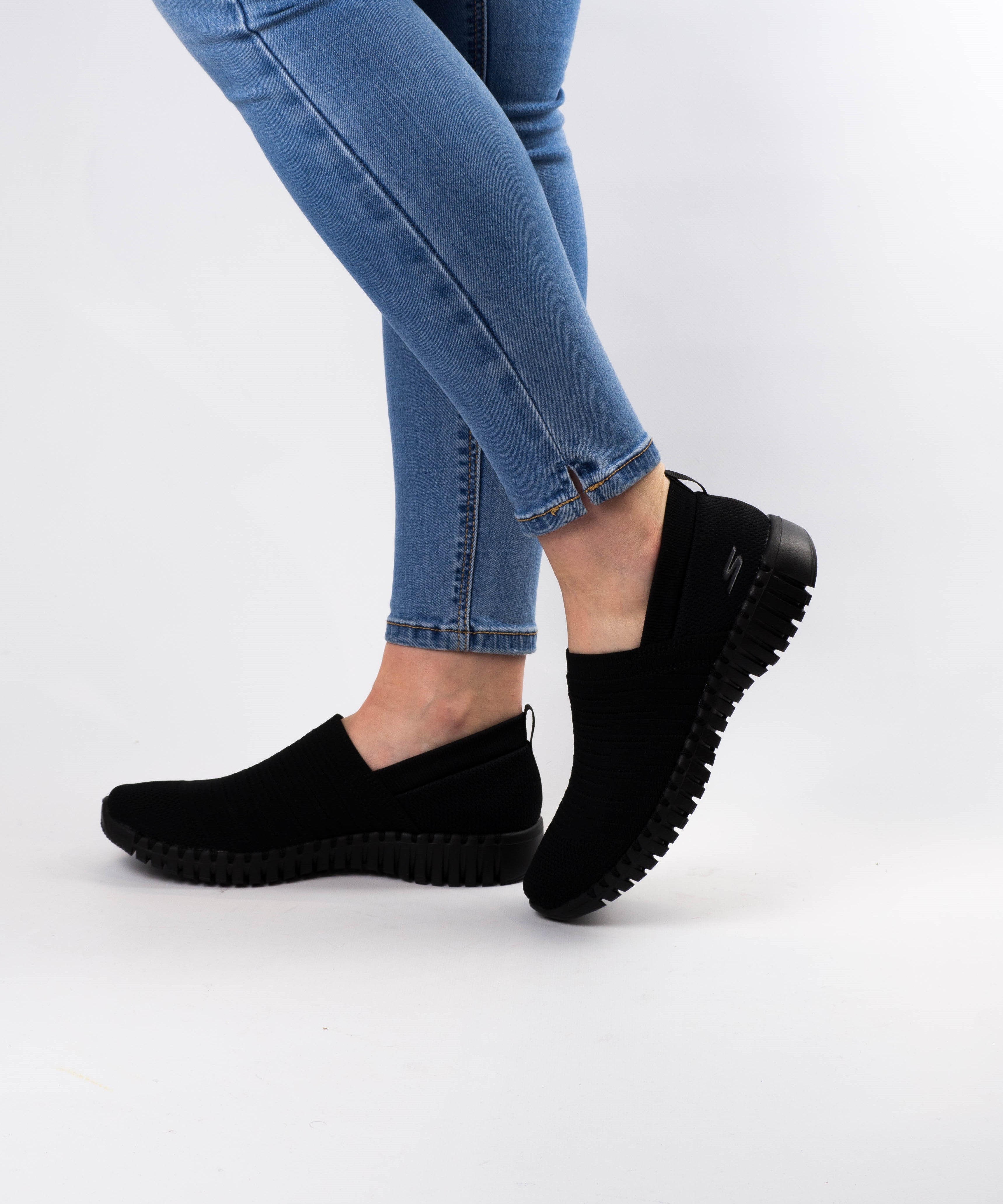 سكيتشرز نسائي جو ووك سمارت 124043