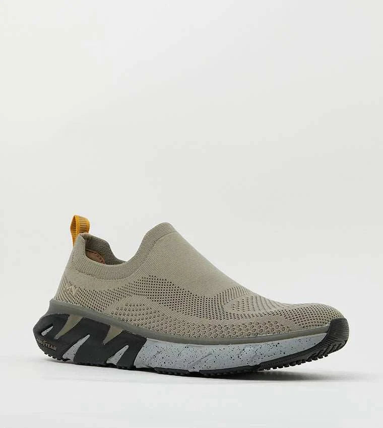 سكيتشرز رجالي زيغي 222182