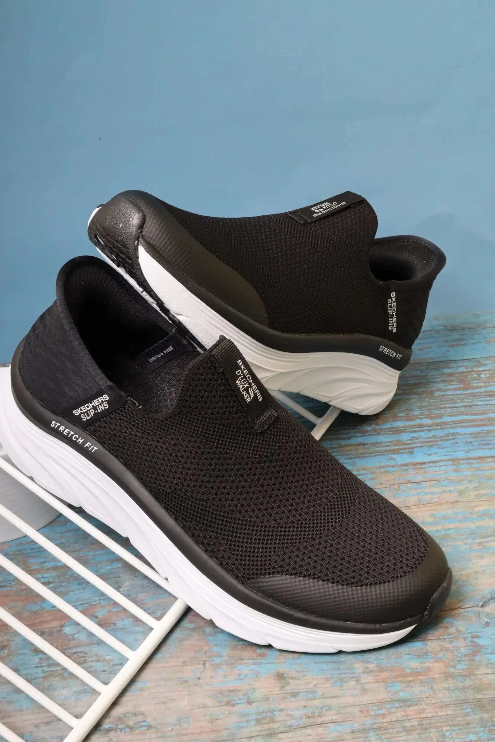 سكيتشرز نسائي دي لوكس ووكر 149817