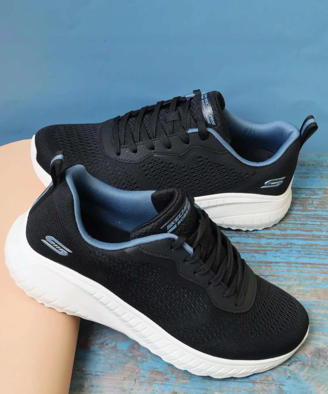 سكيتشرز رجالي بوبس سكواد 118001