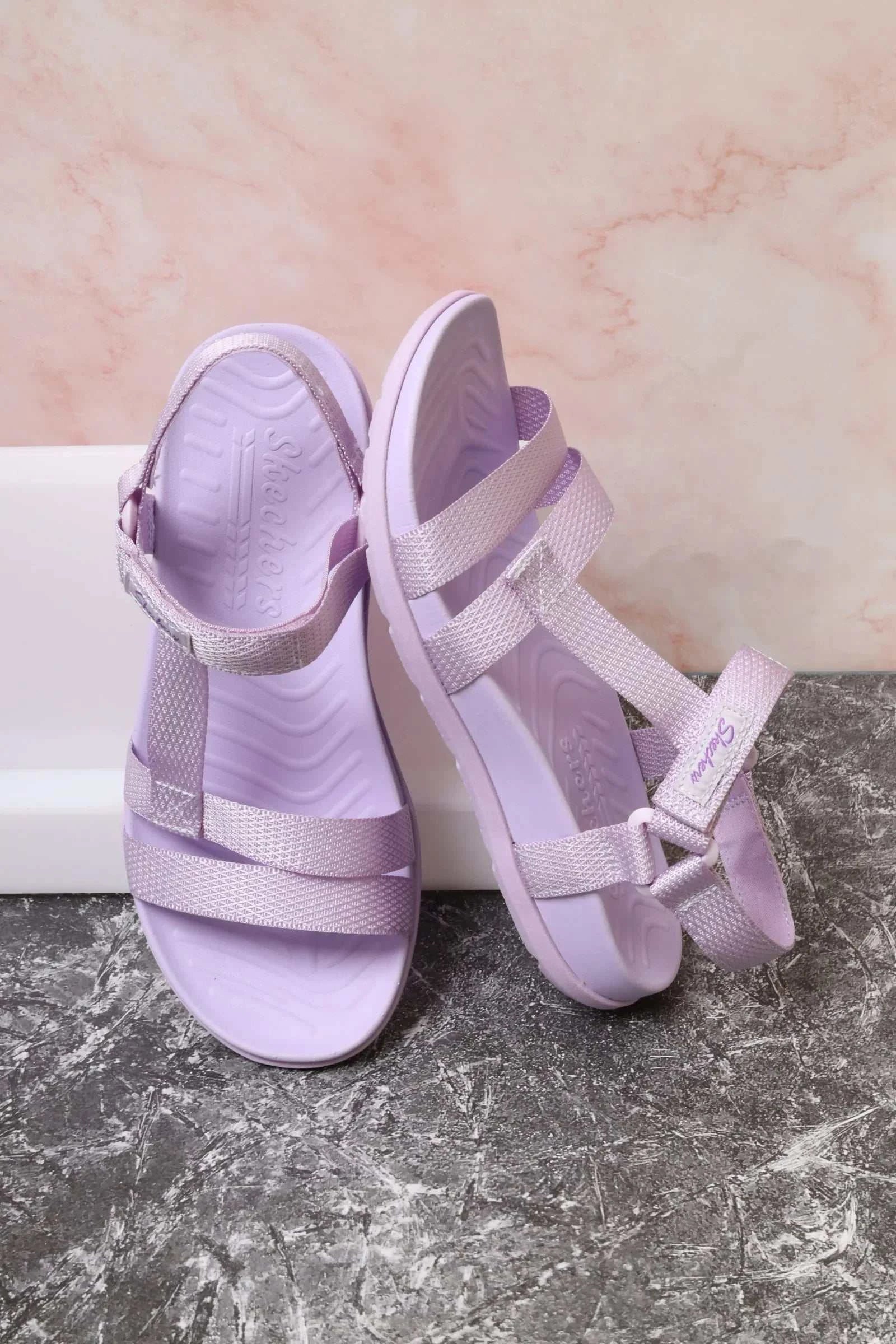 سكيتشرز نسائي ريجي لايت 163223