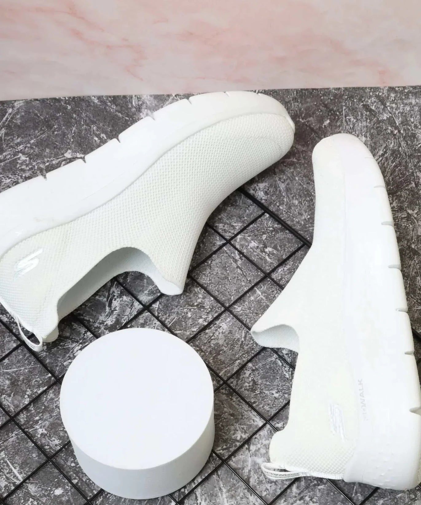 سكيتشرز نسائي جو ووك فليكس 124973