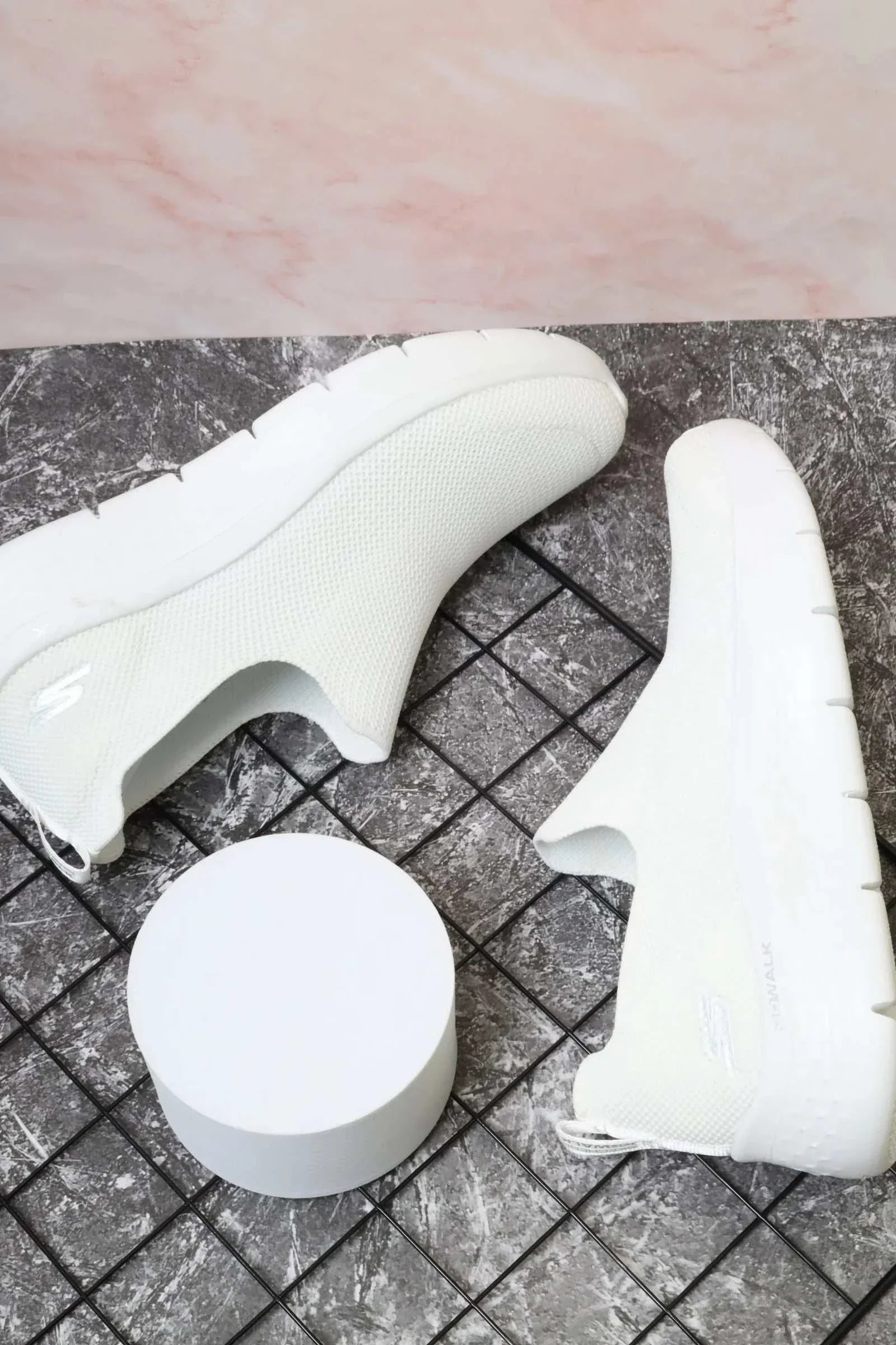 سكيتشرز نسائي جو ووك فليكس 124973