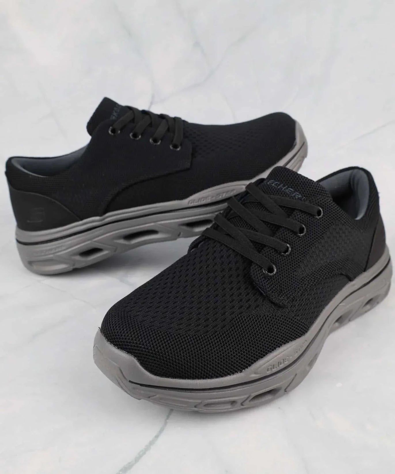 سكيتشرز رجالي جلايد ستيب 204754