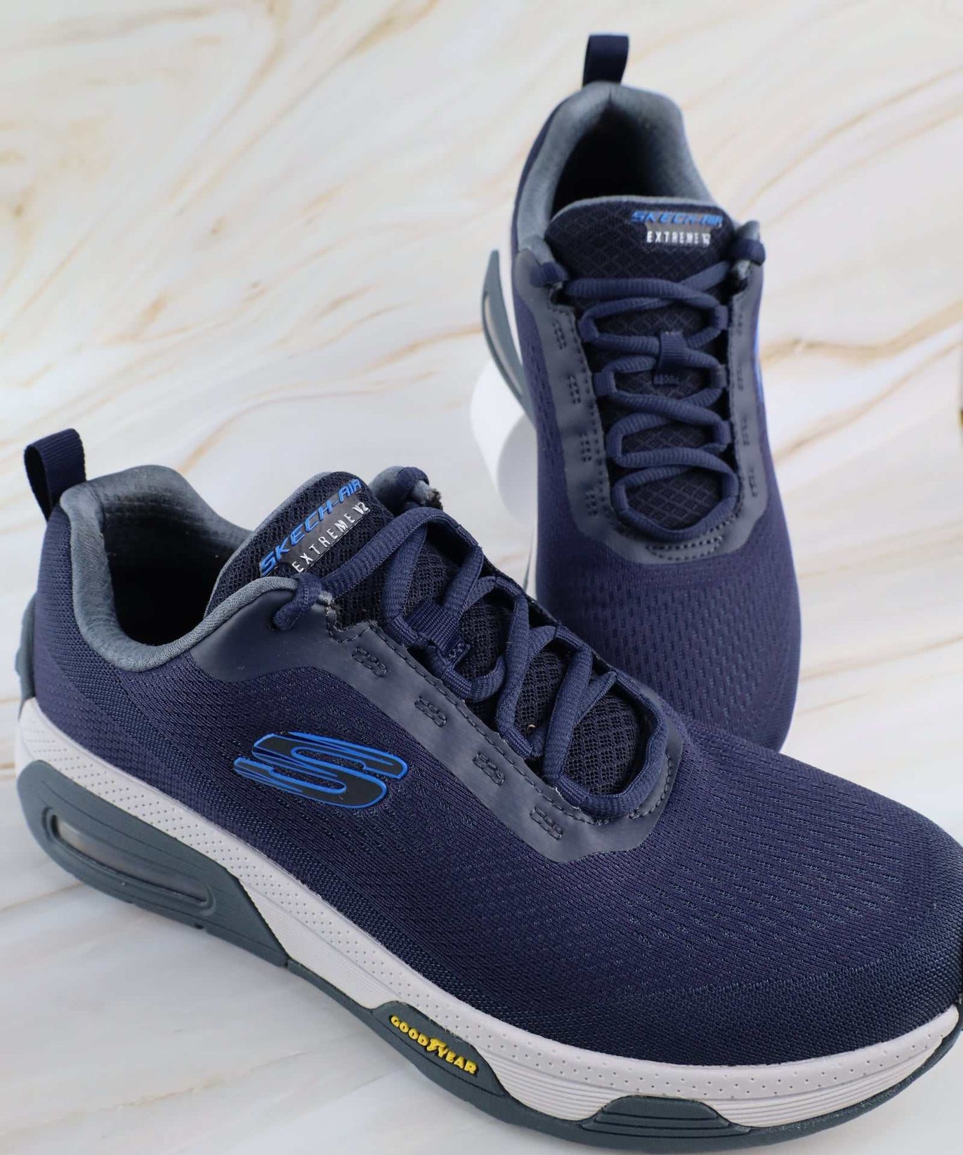 سكيتشرز رجالي اير اكستريم 232257