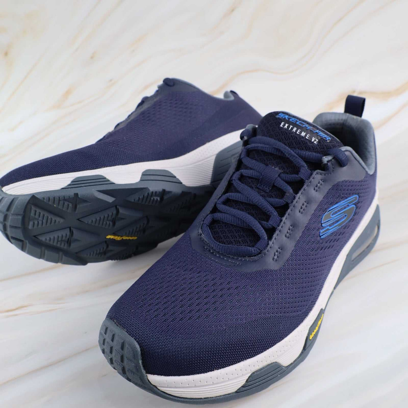 سكيتشرز رجالي اير اكستريم 232257