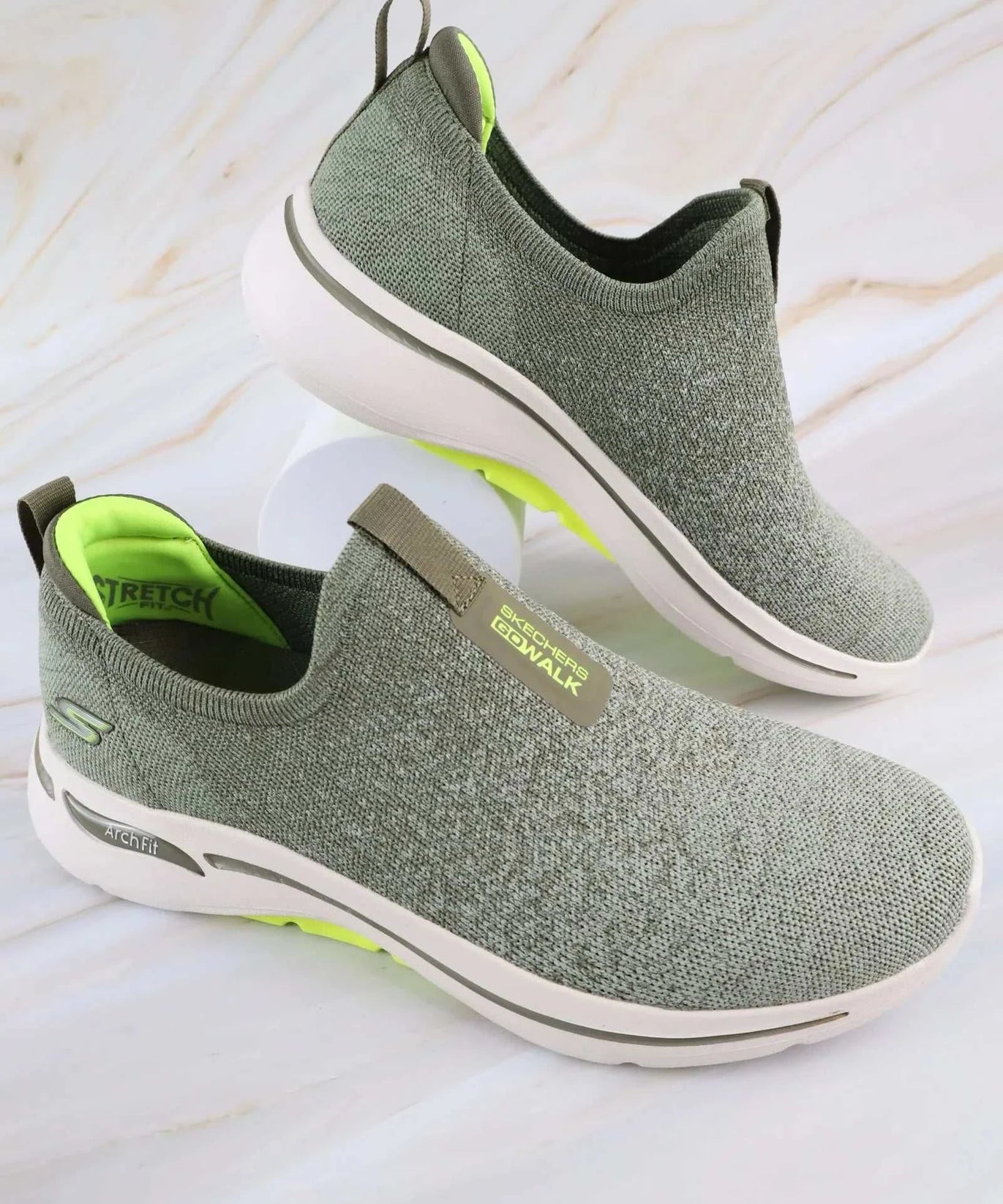 سكيتشرز رجالي جو ووك آرتش فيت 216256