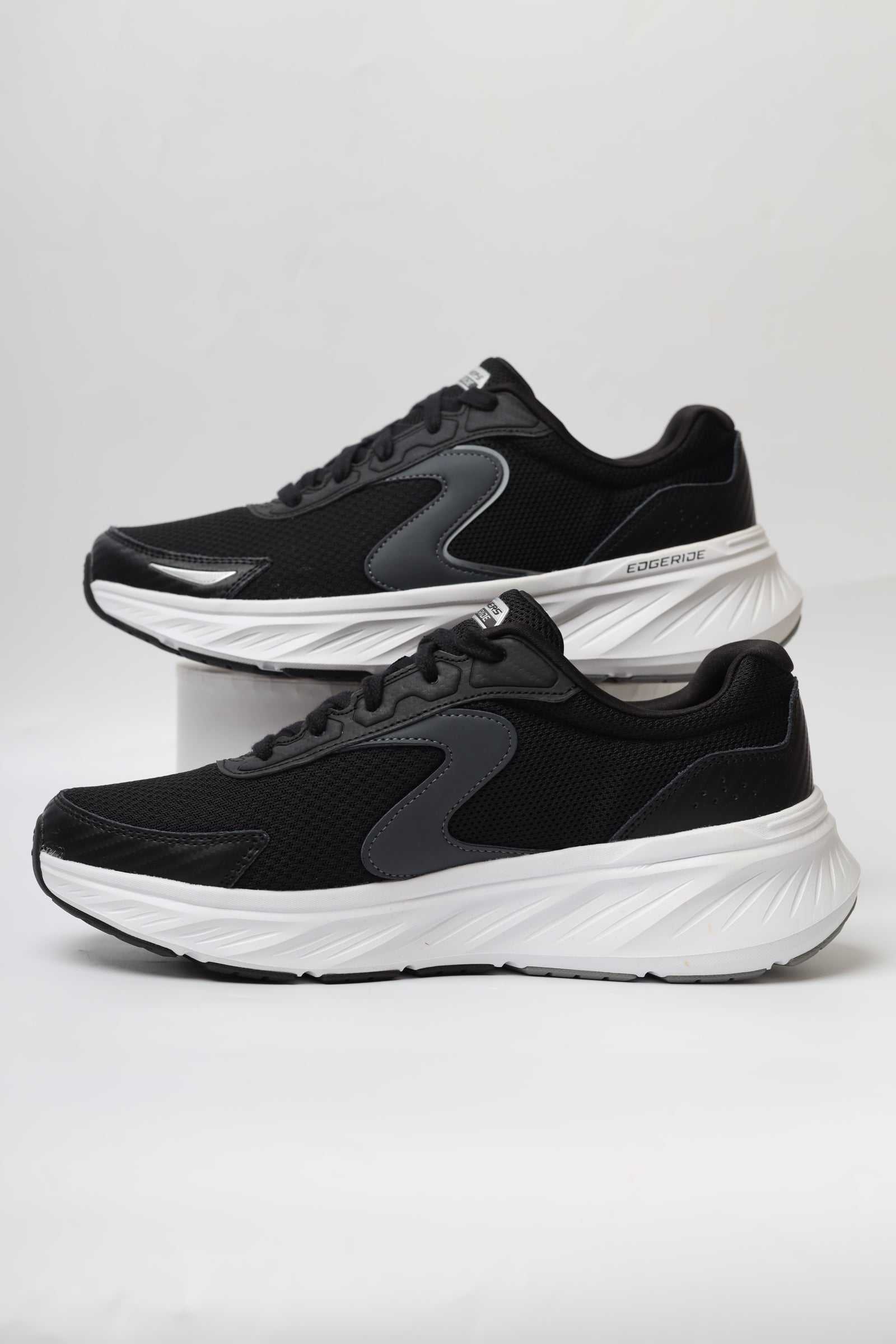 سكيتشرز رجالي إيدجريد 232838