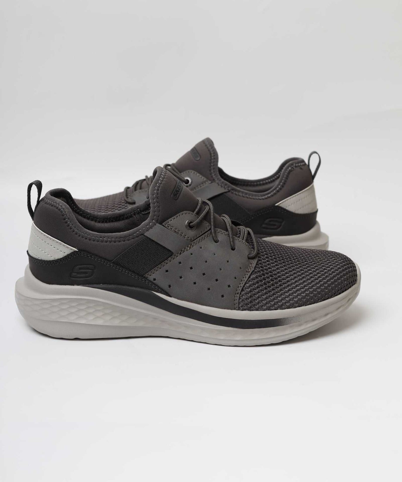 سكيتشرز رجالي سليد - رايمار 210809