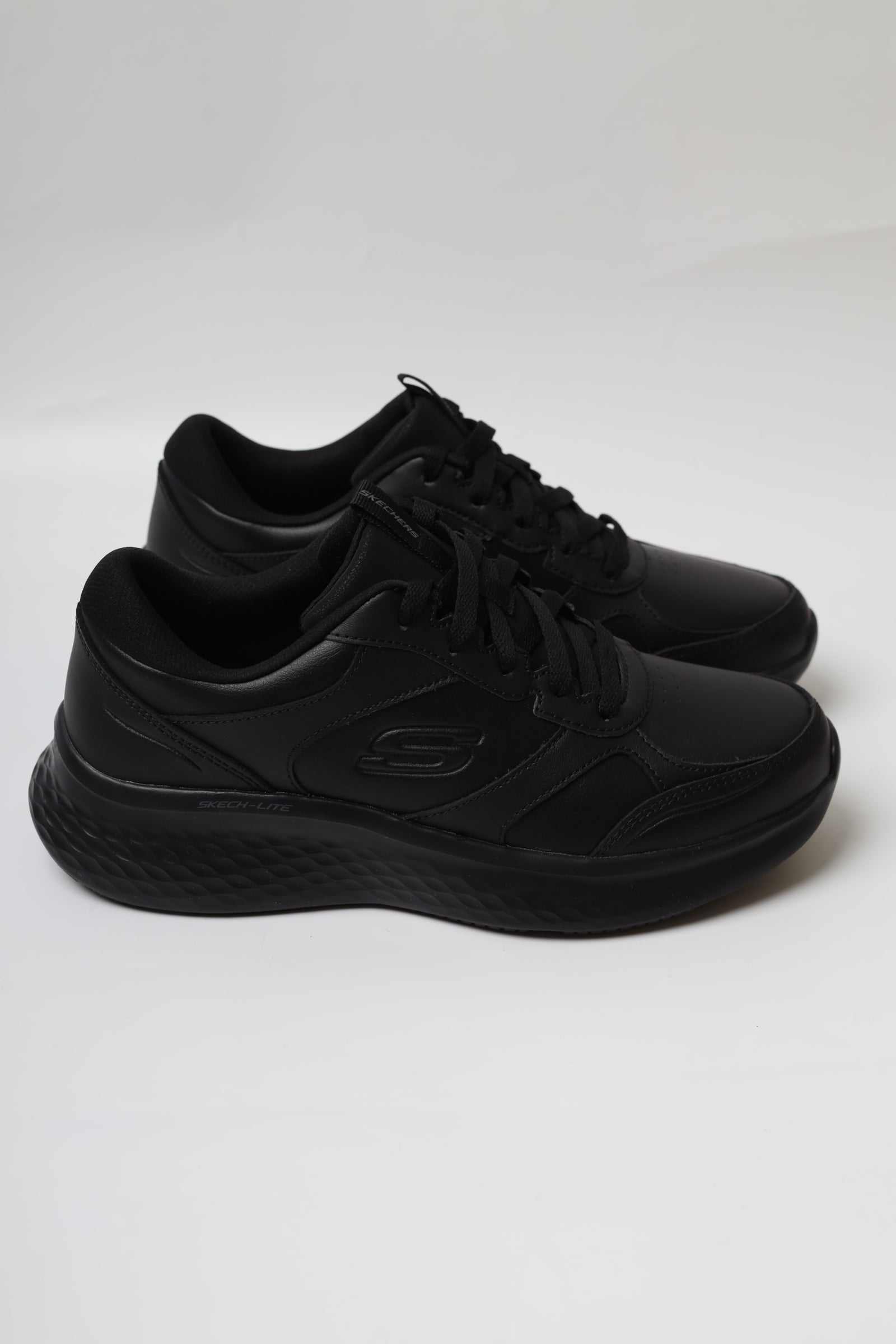 سكيتشرز رجالي لايت برو 232773