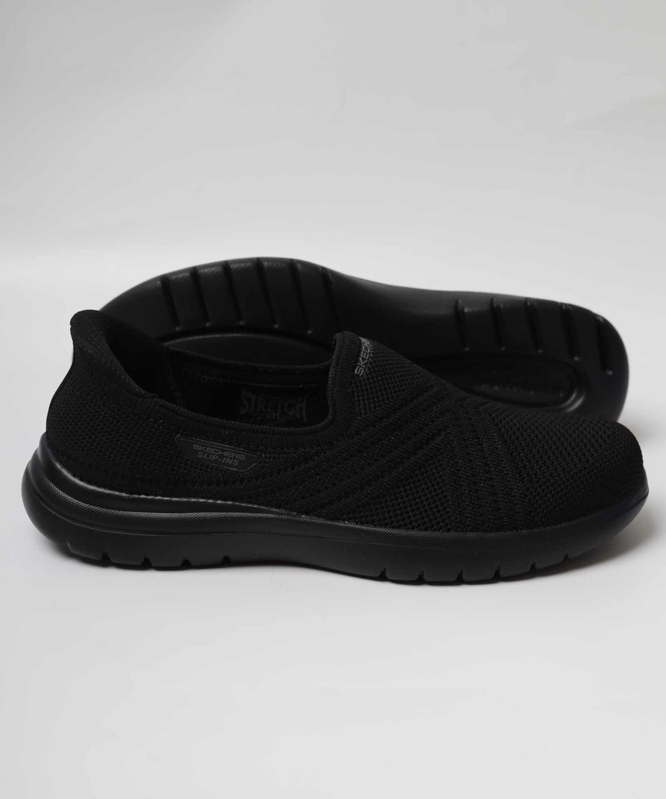 سكيتشرز نسائي أون ذا جو فليكس 138100