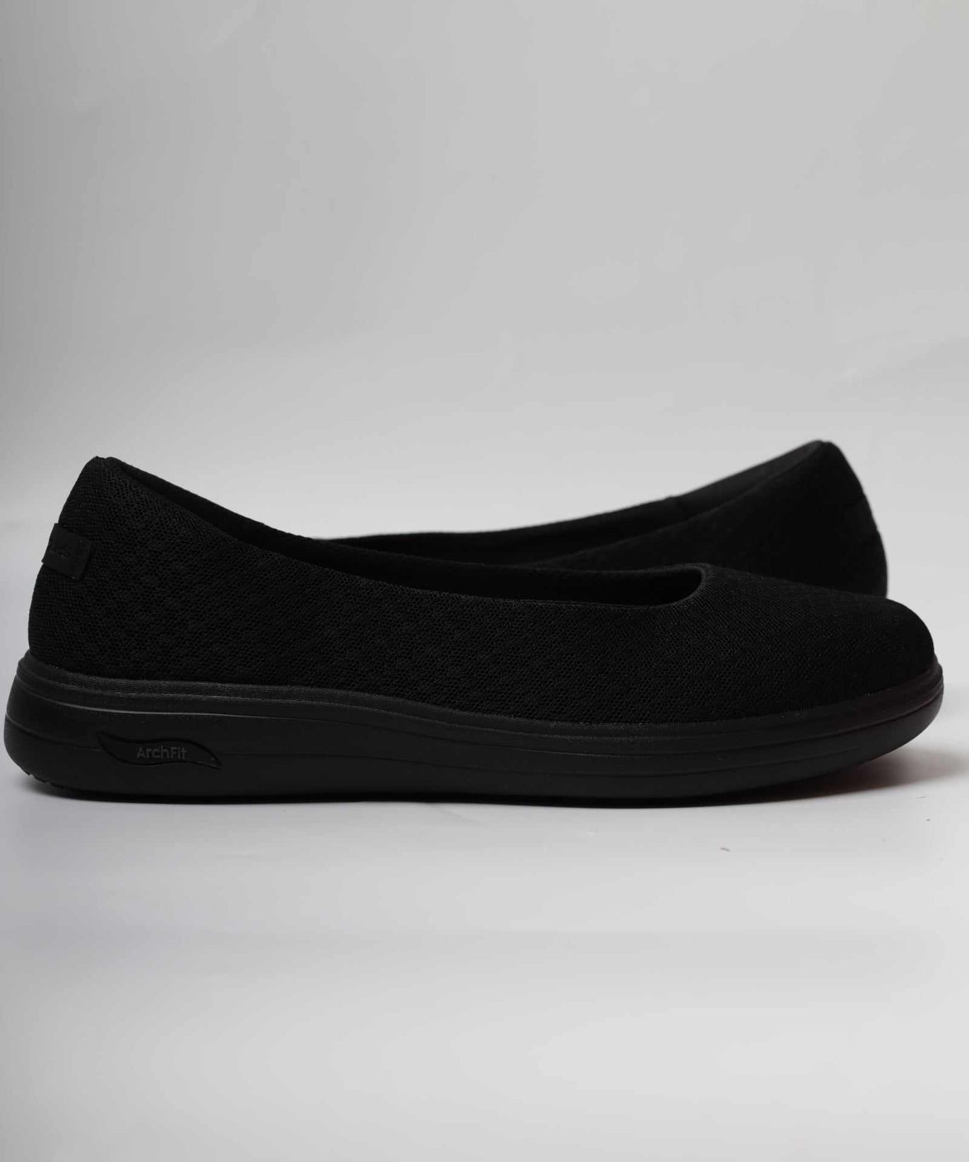 سكيتشرز رجالي آرتش فيت 138902