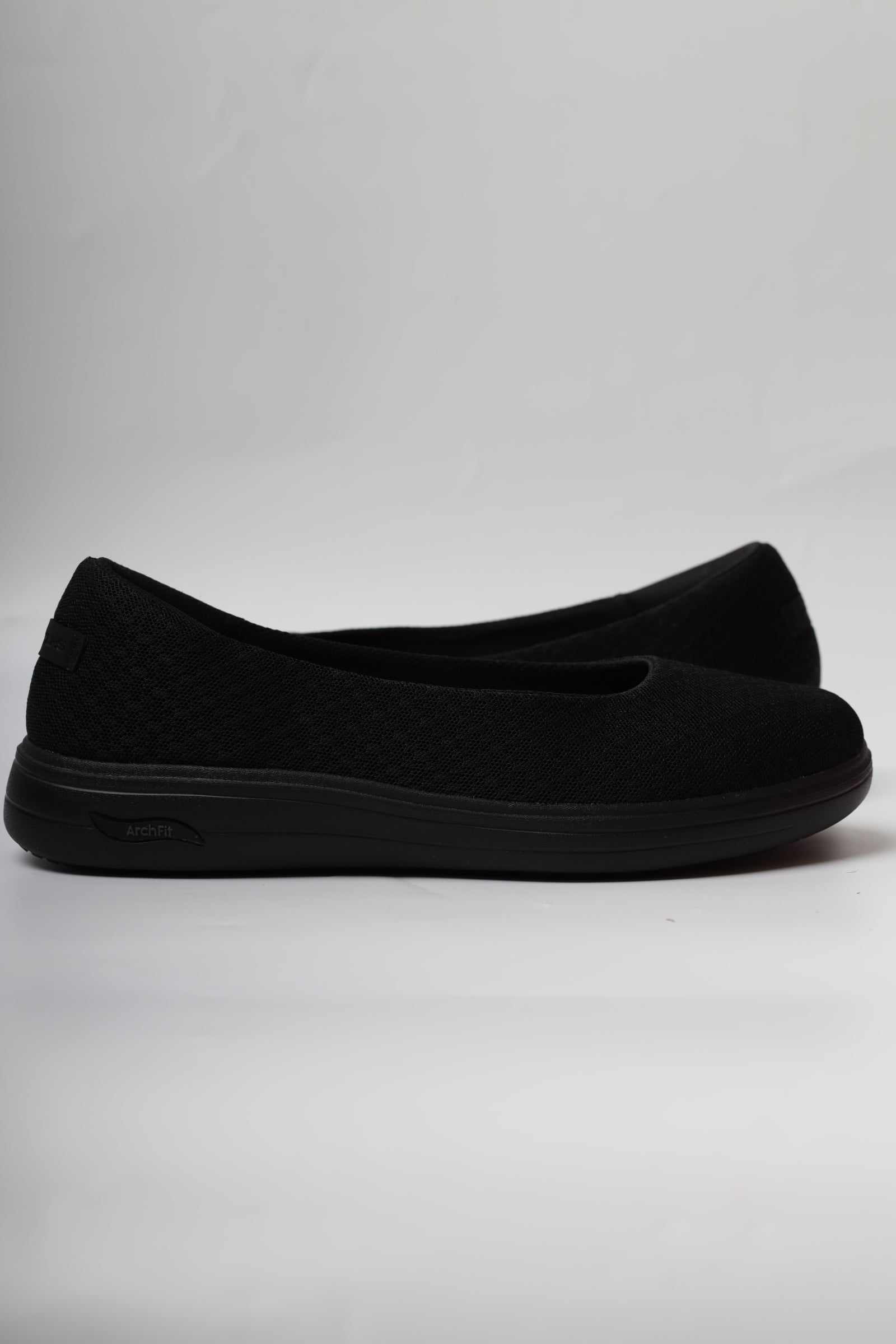 سكيتشرز رجالي آرتش فيت 138902