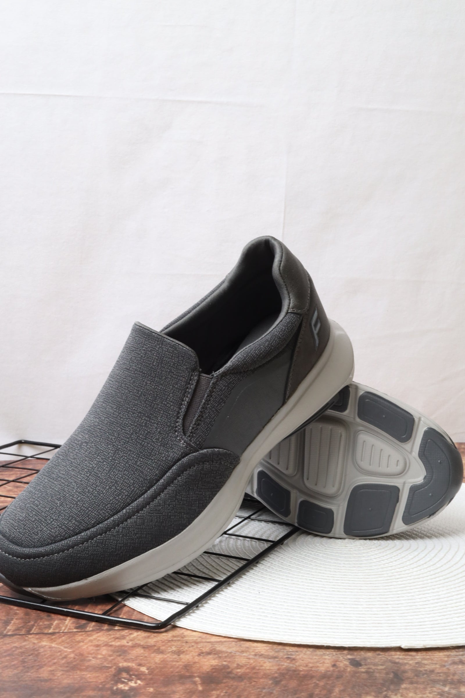 حذاء رياضي رجالي 16615